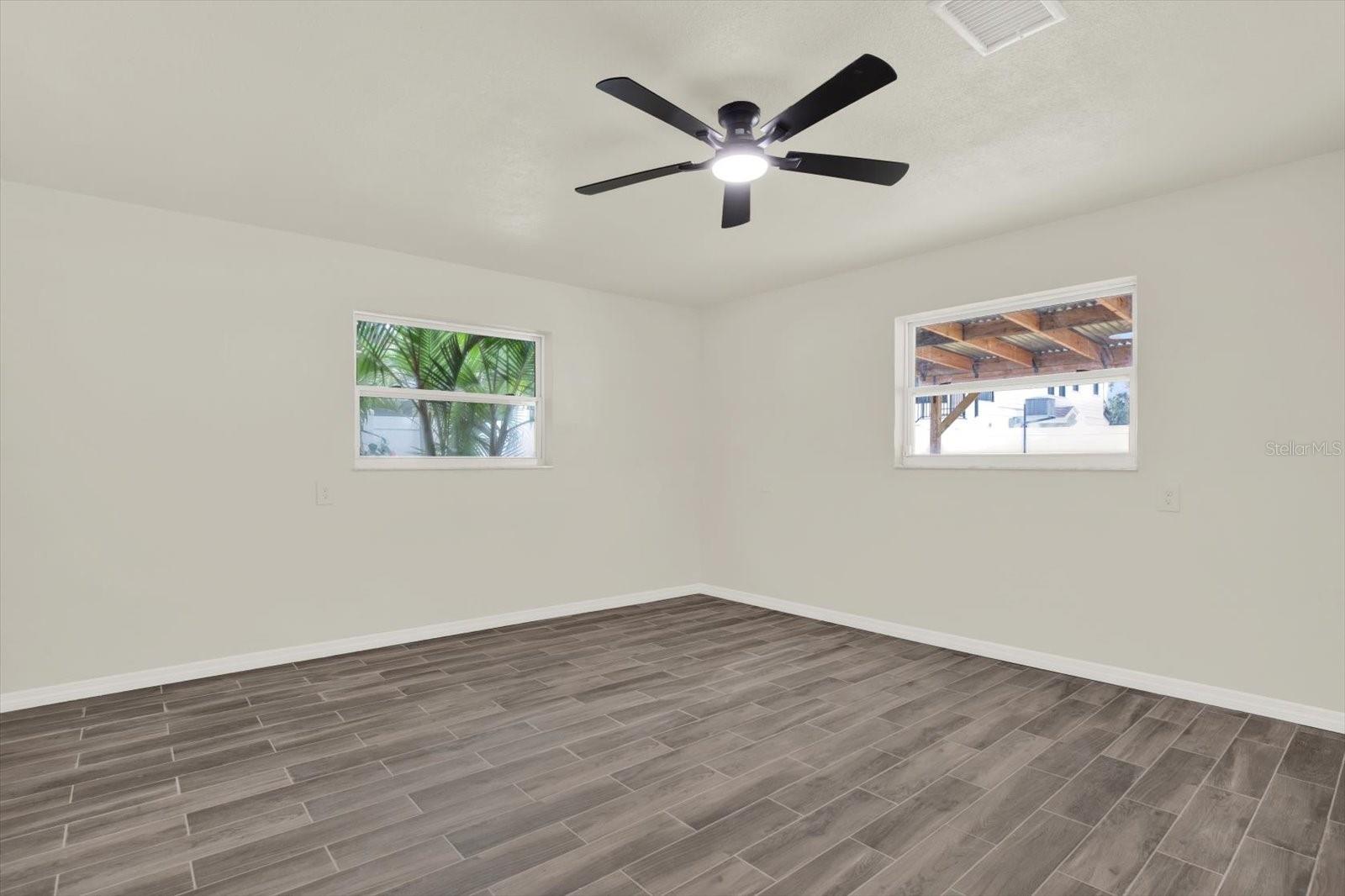 SHOREACRES CENTER - Residential