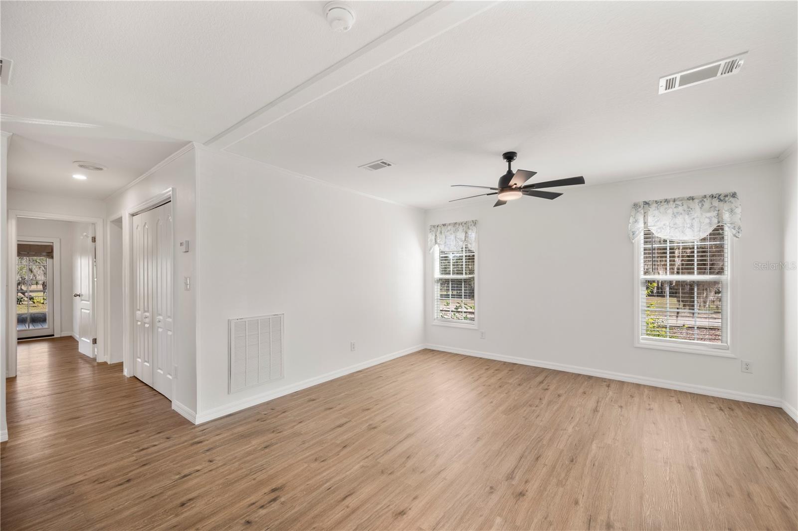 ACREAGE - Residential