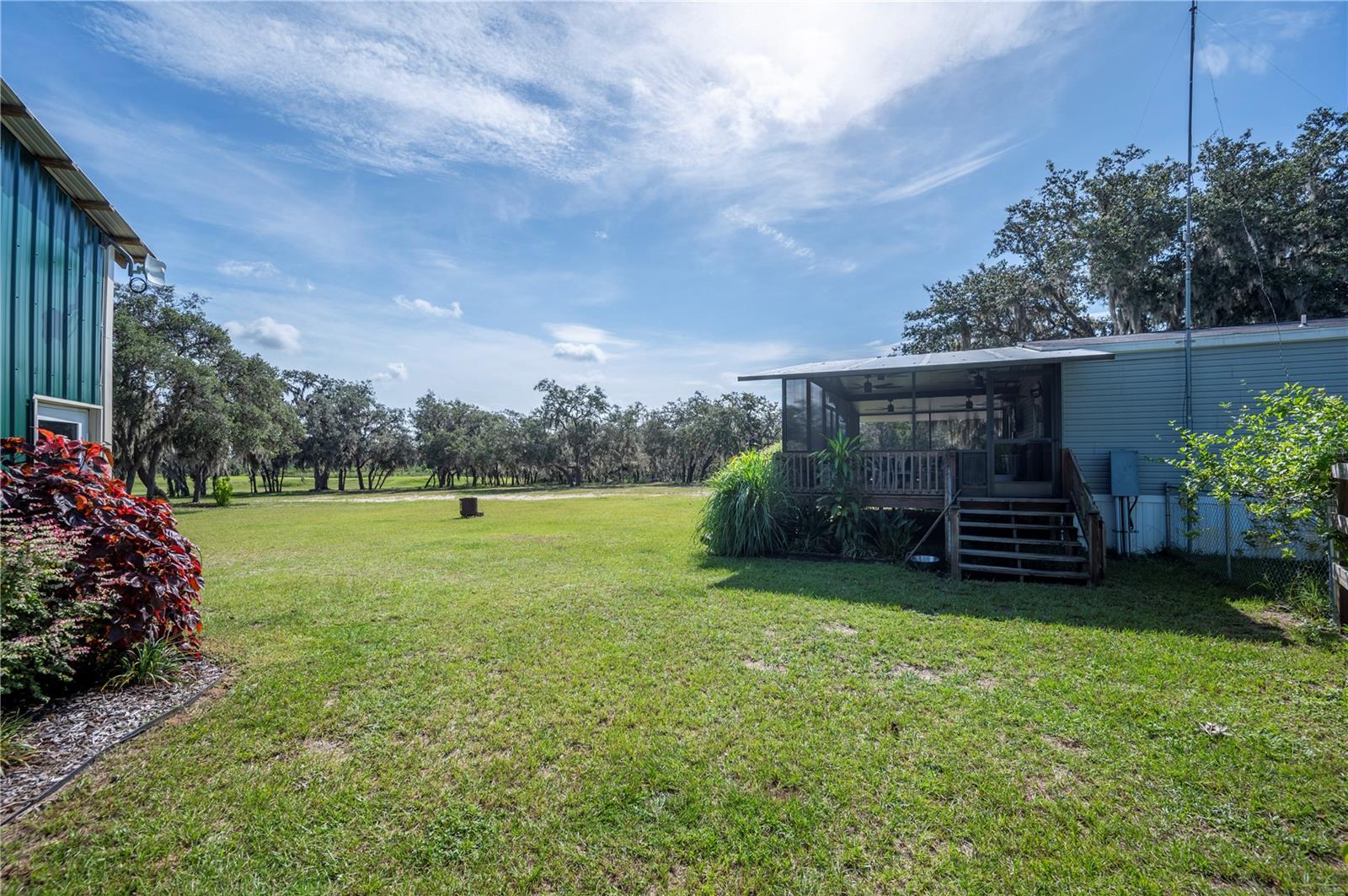 ACREAGE - Residential