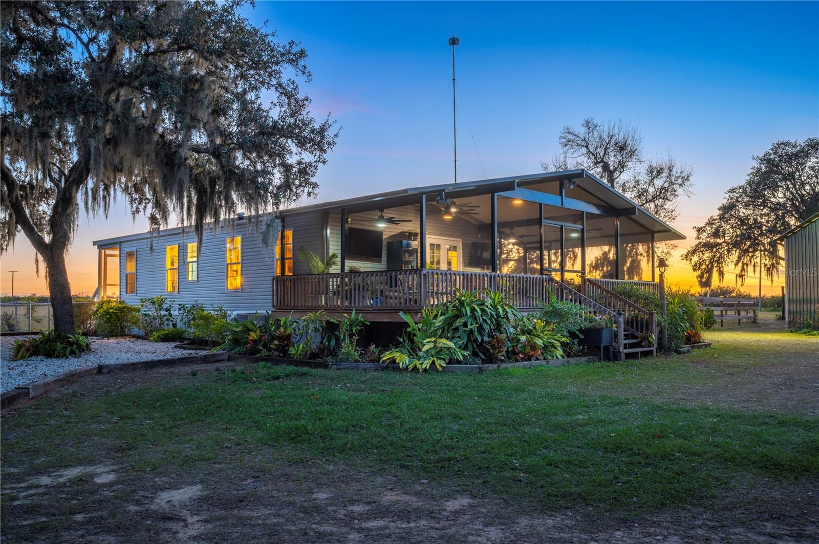 ACREAGE - Residential