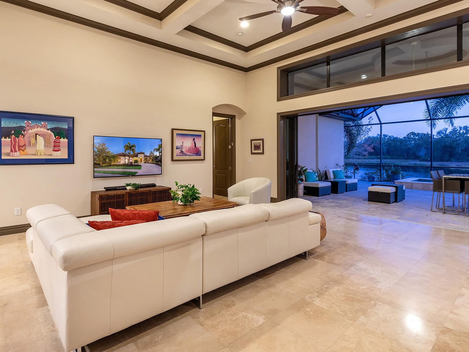 COUNTRY CLUB EAST AT LAKEWD RNCH UU1B&1C - Residential