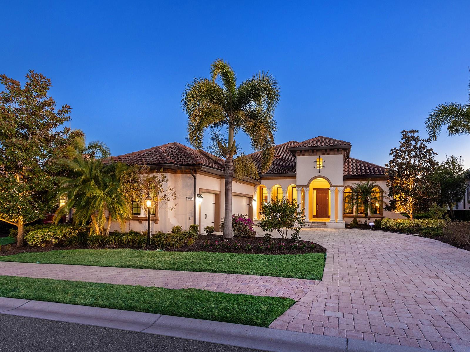 COUNTRY CLUB EAST AT LAKEWD RNCH UU1B&1C - Residential