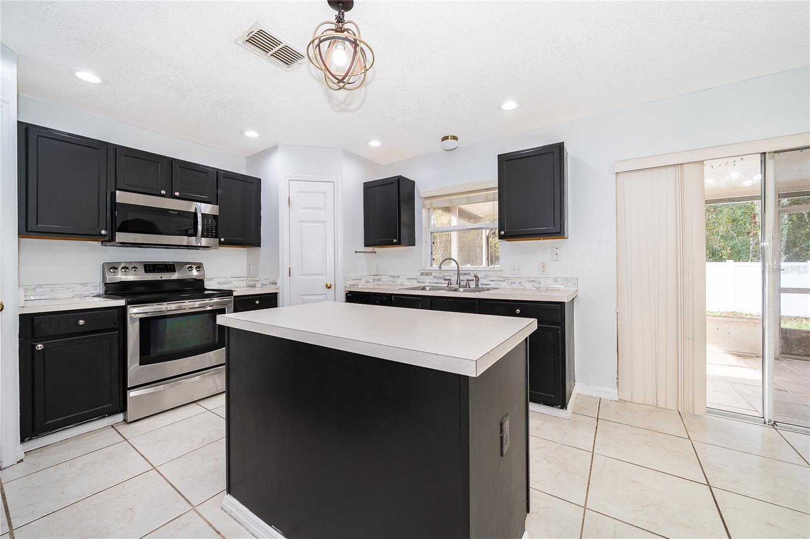 WETHERBEE LAKES SUB - Residential