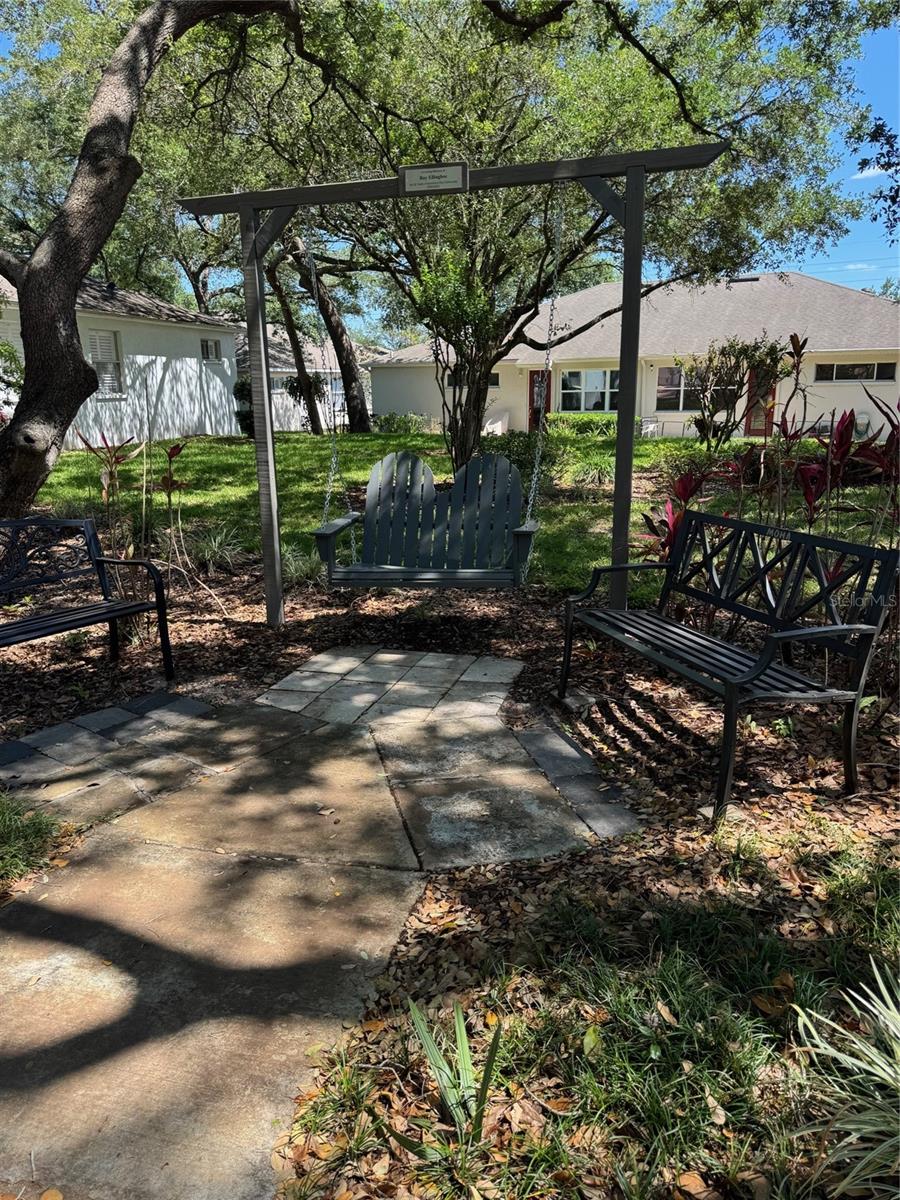 LAURELON VILLAGE OF MEADOWOOD - Residential