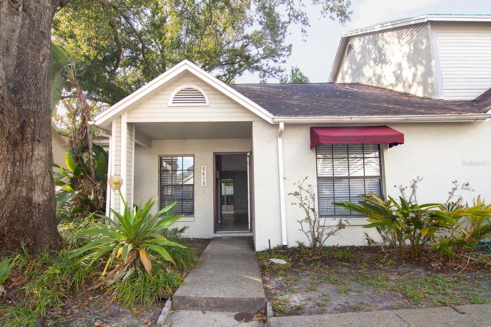 LAURELON VILLAGE OF MEADOWOOD - Residential