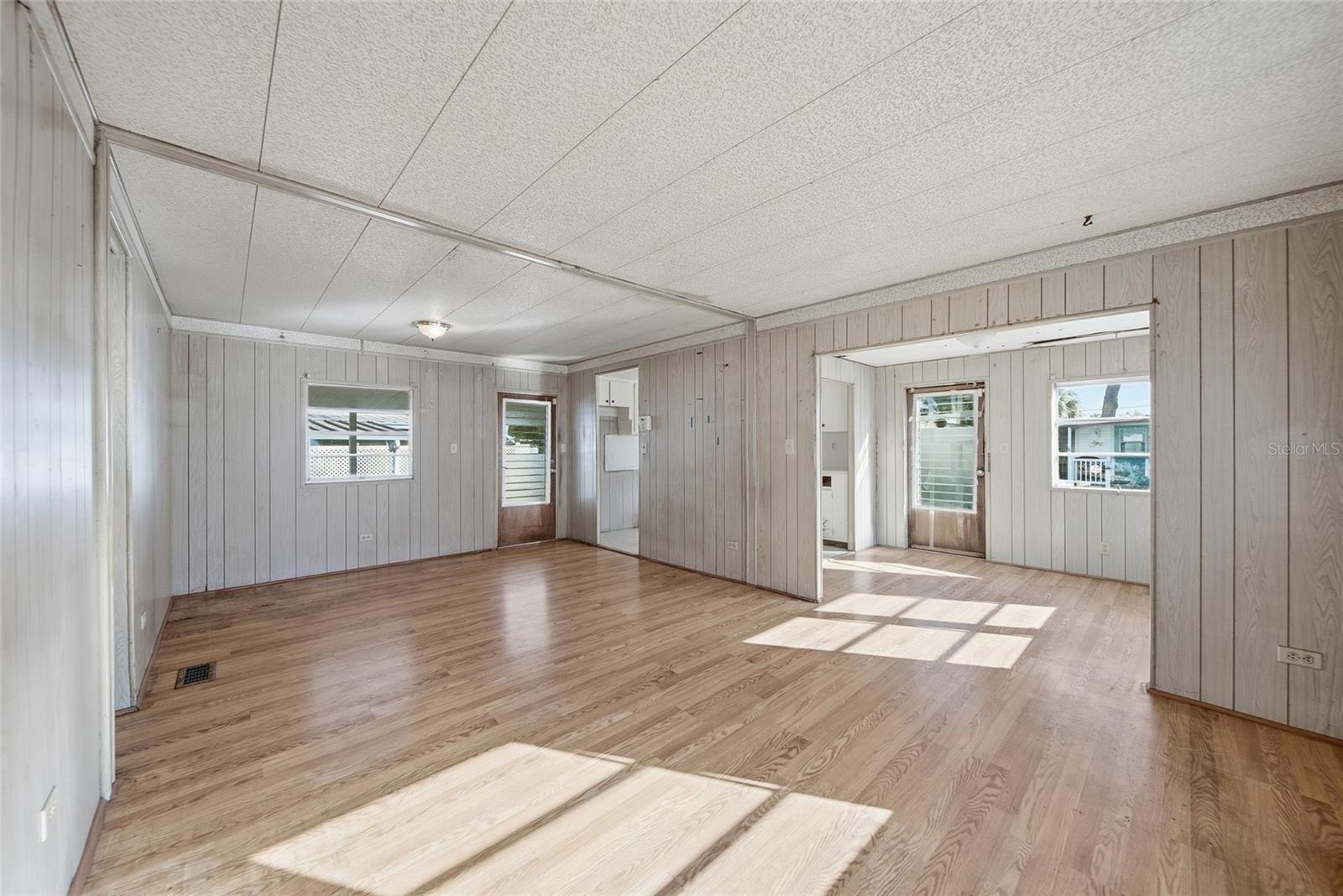 MELODY GARDENS MOBILE HOME PARK UNREC - Residential