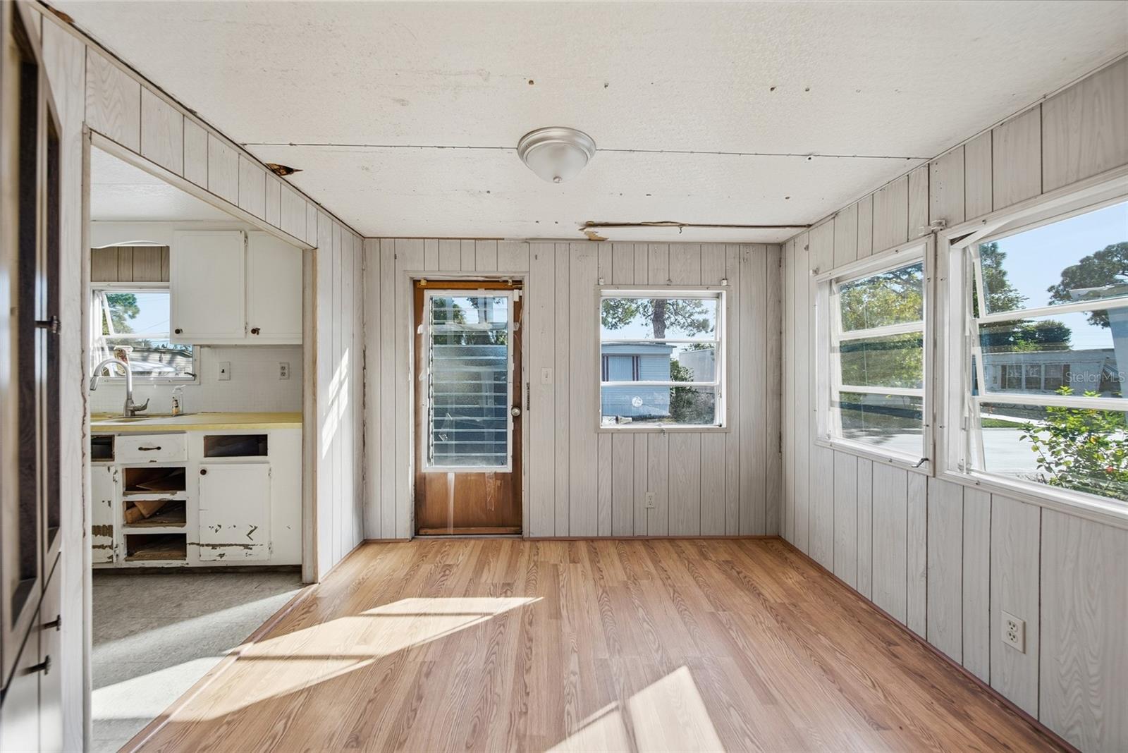 MELODY GARDENS MOBILE HOME PARK UNREC - Residential