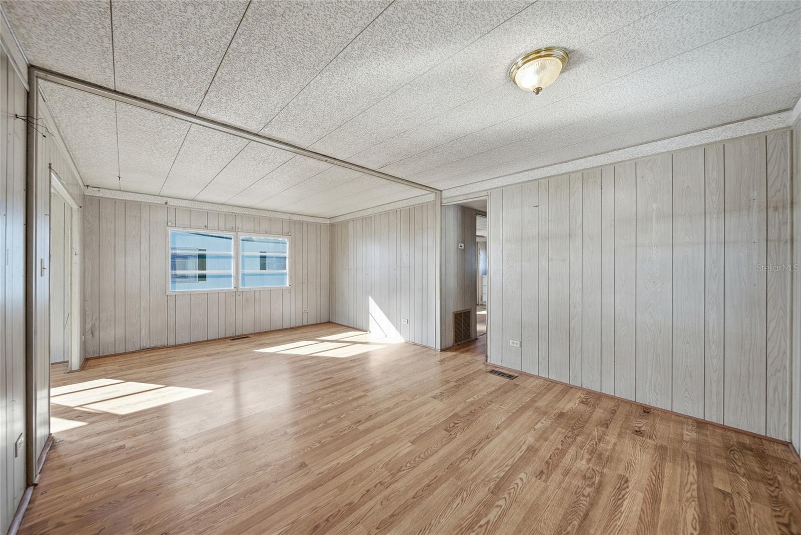 7803 46TH AVENUE N 44