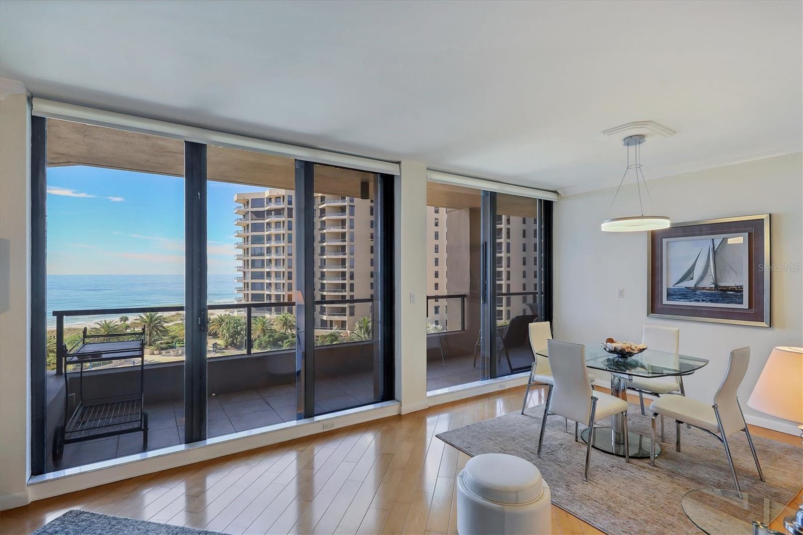 PROMENADE - Residential Lease