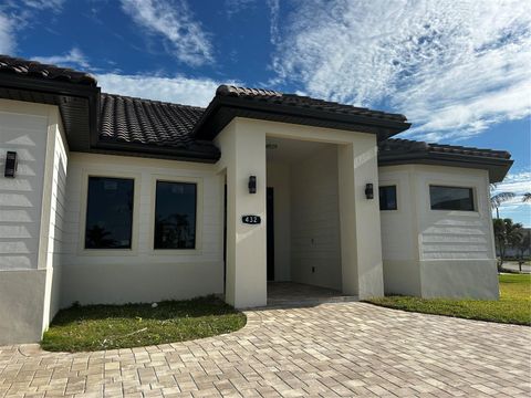 432 GUN CAY LANE PUNTA GORDA FL 33950