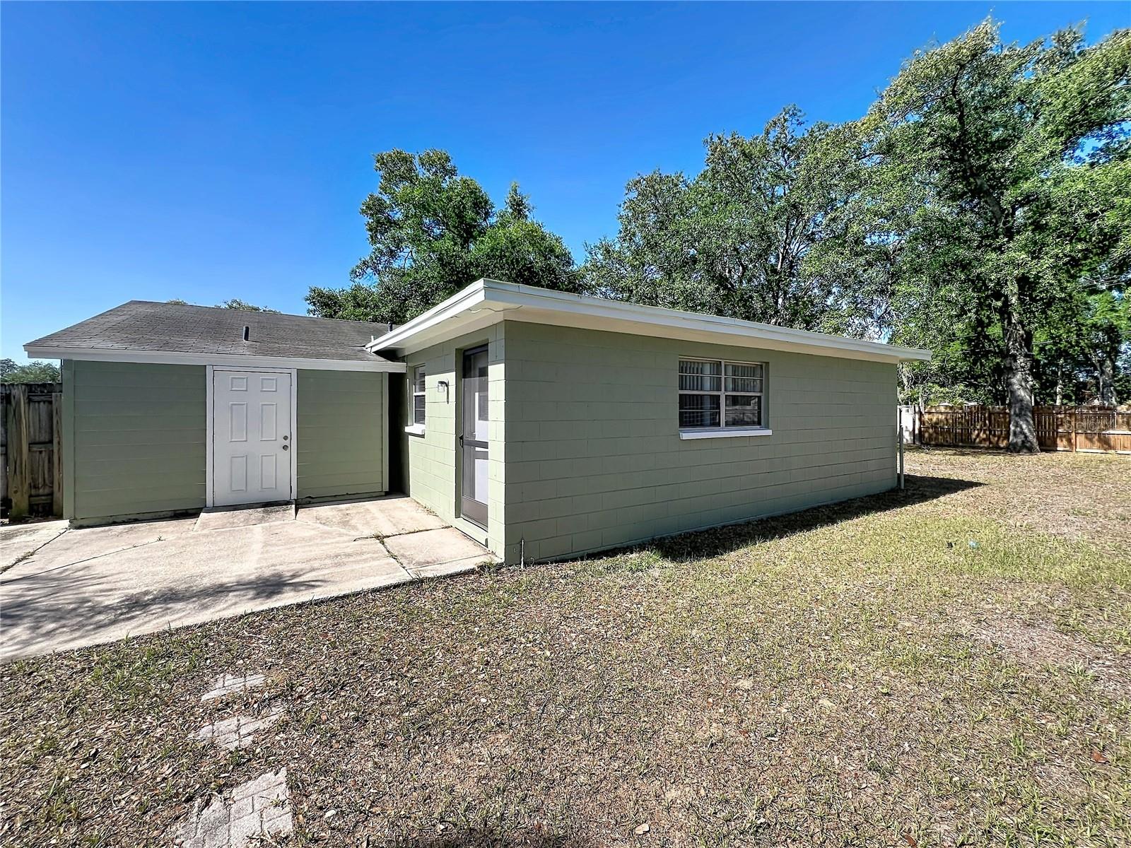 BRANDON VALRICO HILLS ESTATES SUB - Residential