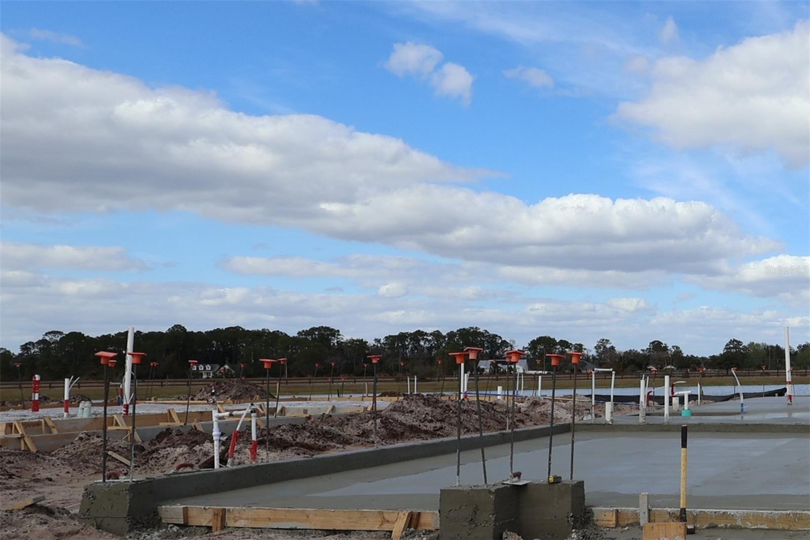 BAY LAKE FARMS AT ST CLOUD - Residential