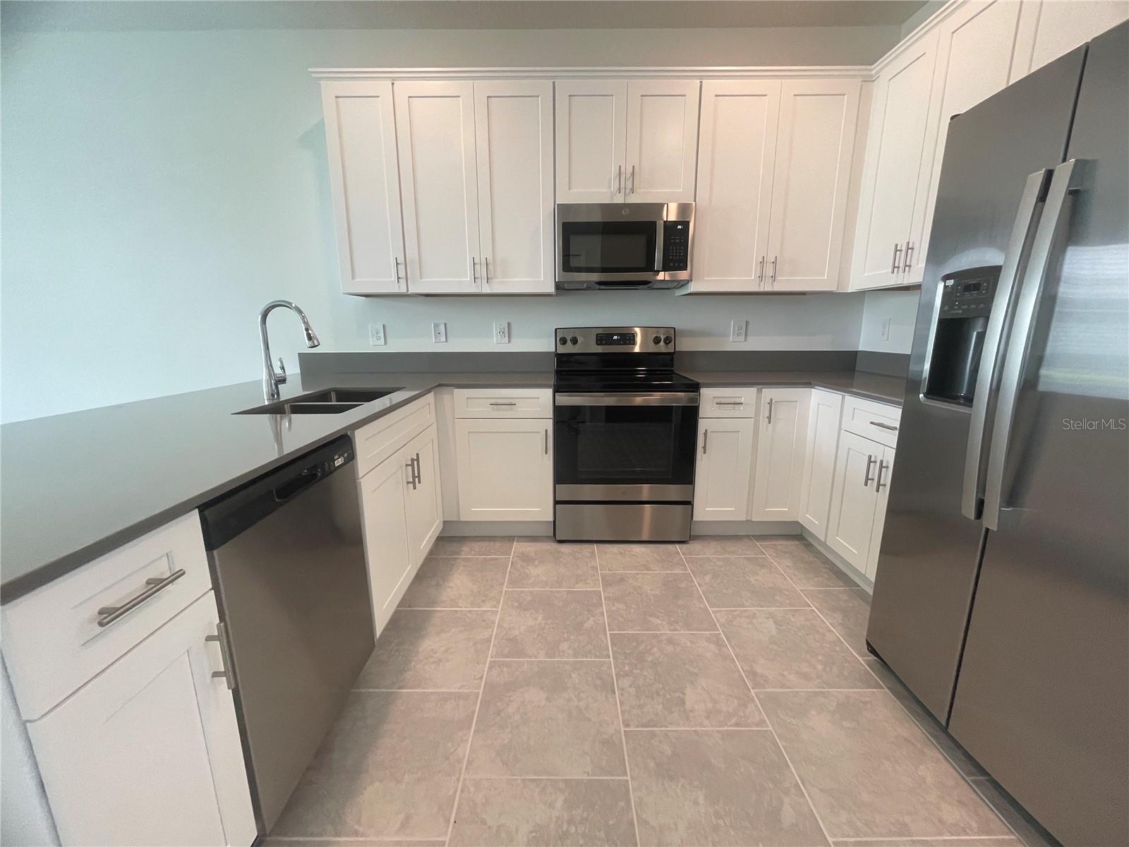 LAKE WILSON RESERVE - Residential Lease