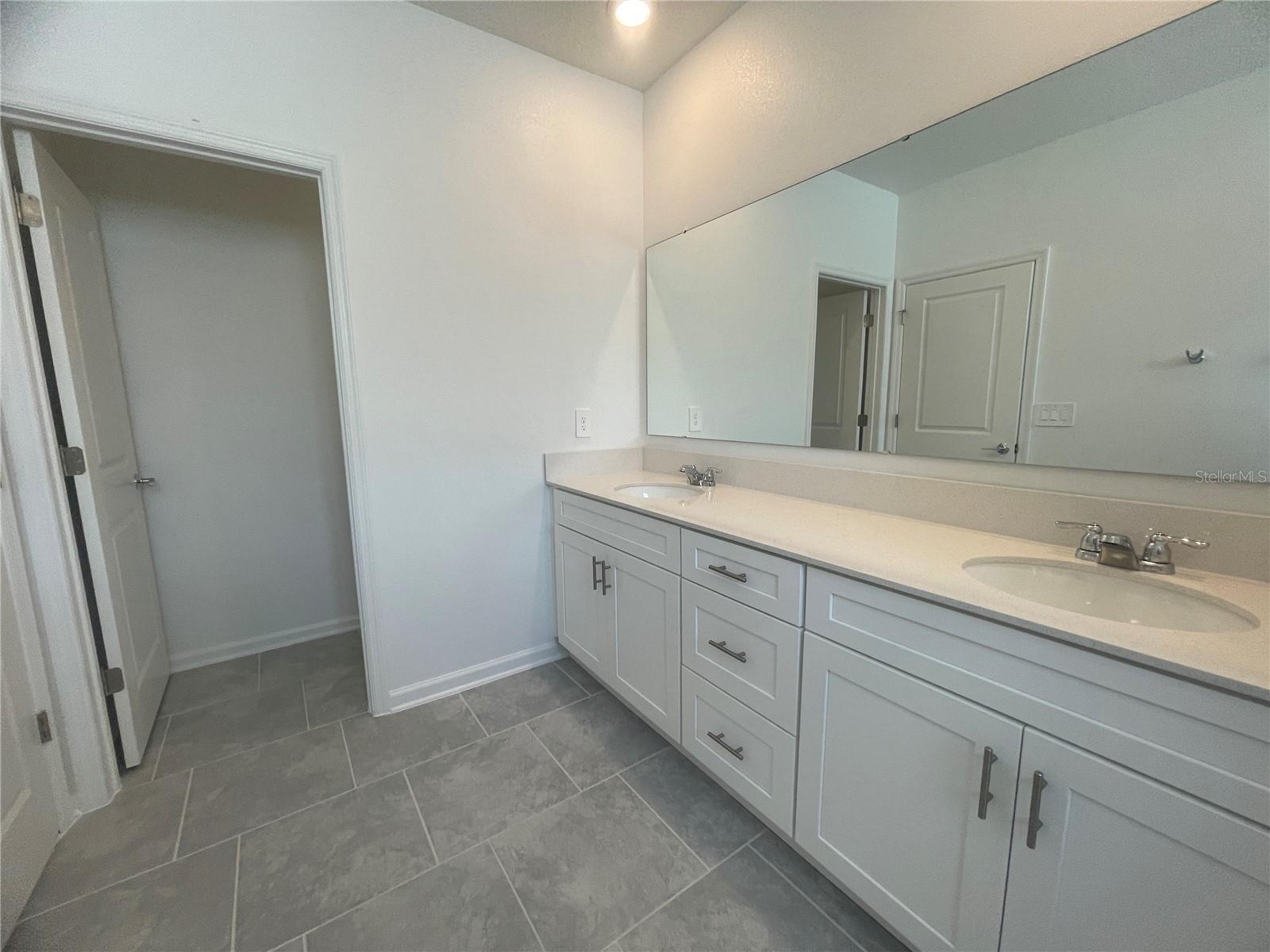 LAKE WILSON RESERVE - Residential Lease