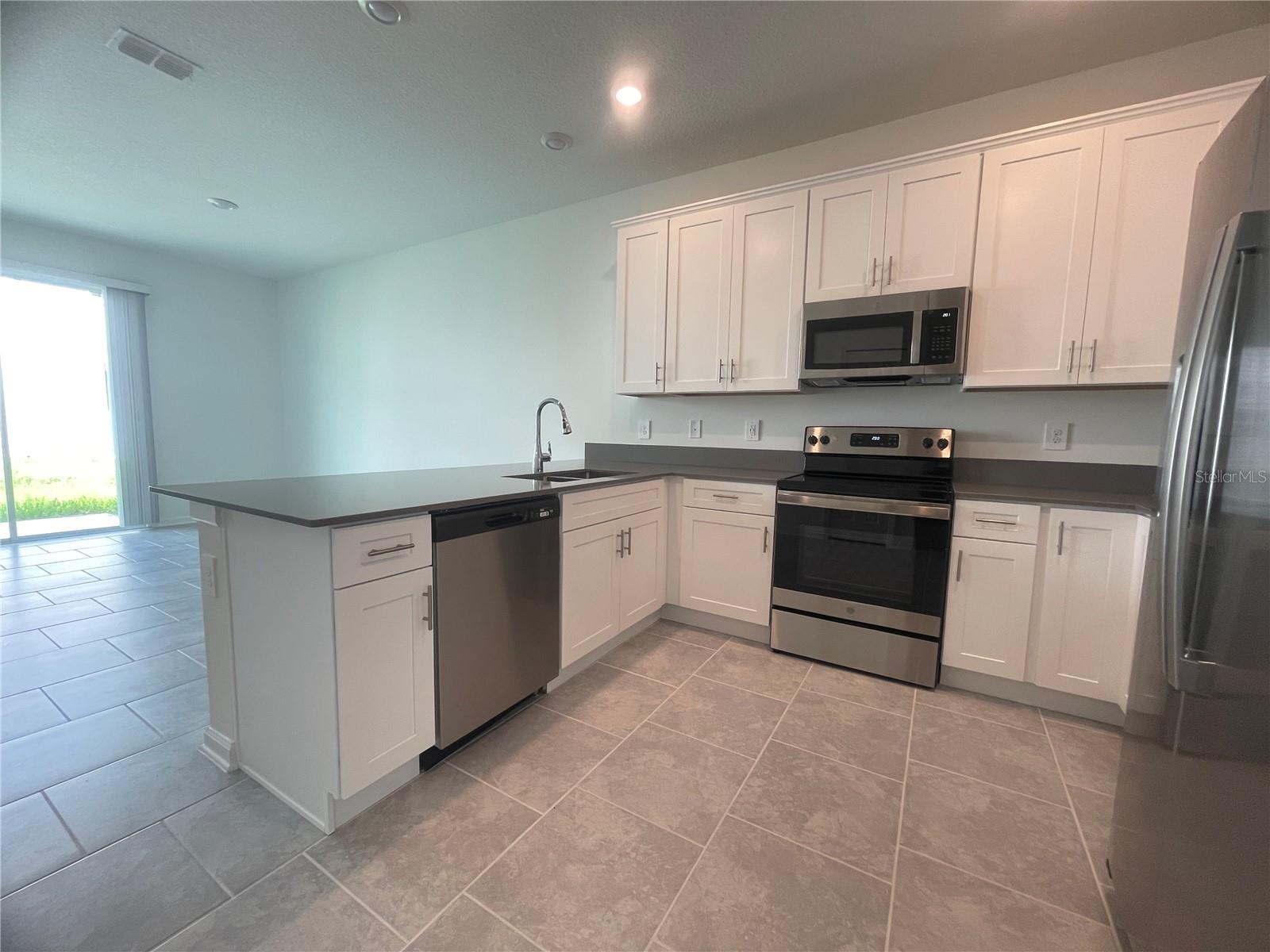 LAKE WILSON RESERVE - Residential Lease