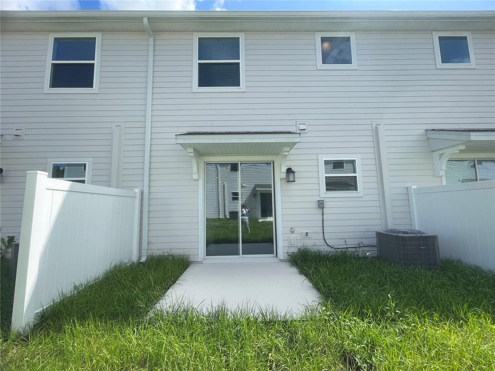 LAKE WILSON RESERVE - Residential Lease