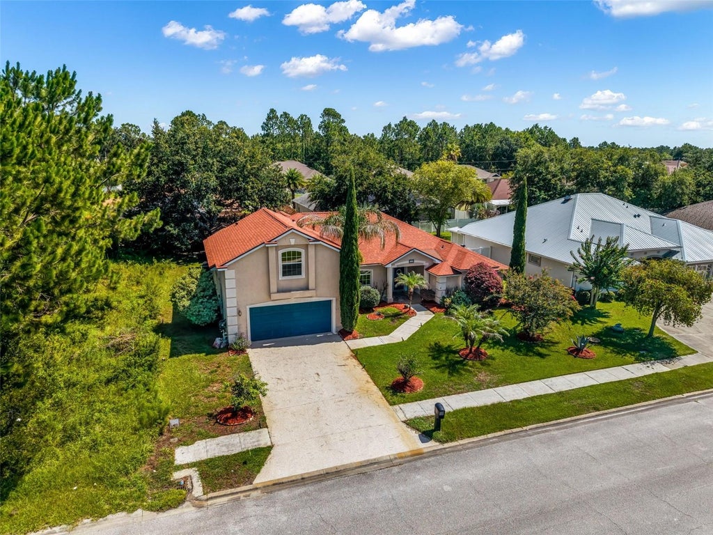Photo of 18 Lewiston Court, Palm Coast, FL 32137 (MLS # FC319795)