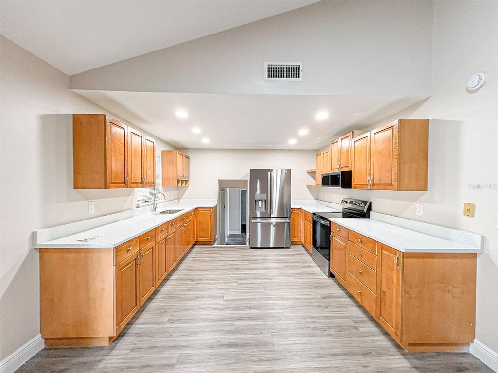 Photo of 1631 Monterey Lane, Lakeland, FL 33813 (MLS # B4902199)