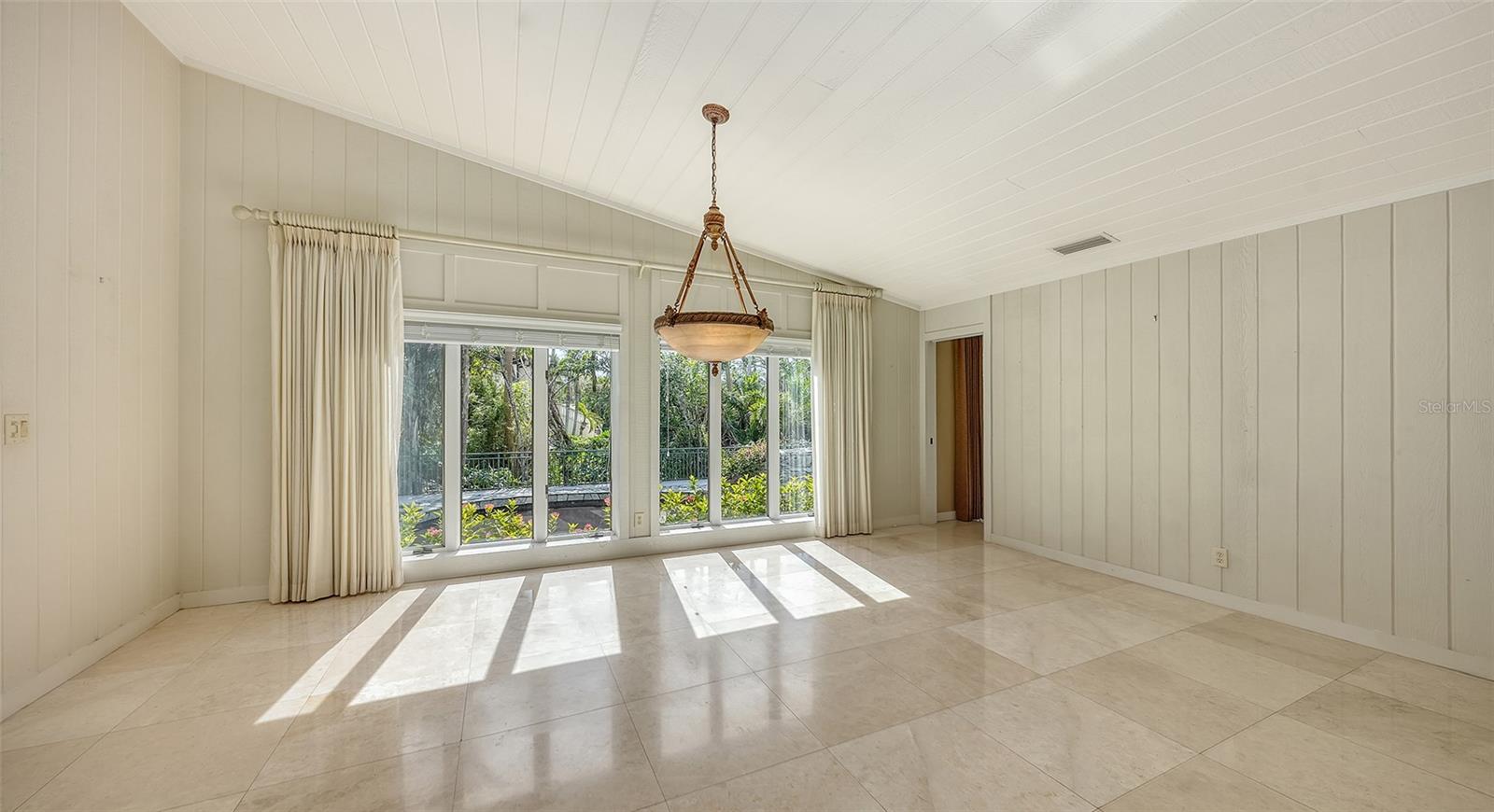 KIMLIRA - Residential