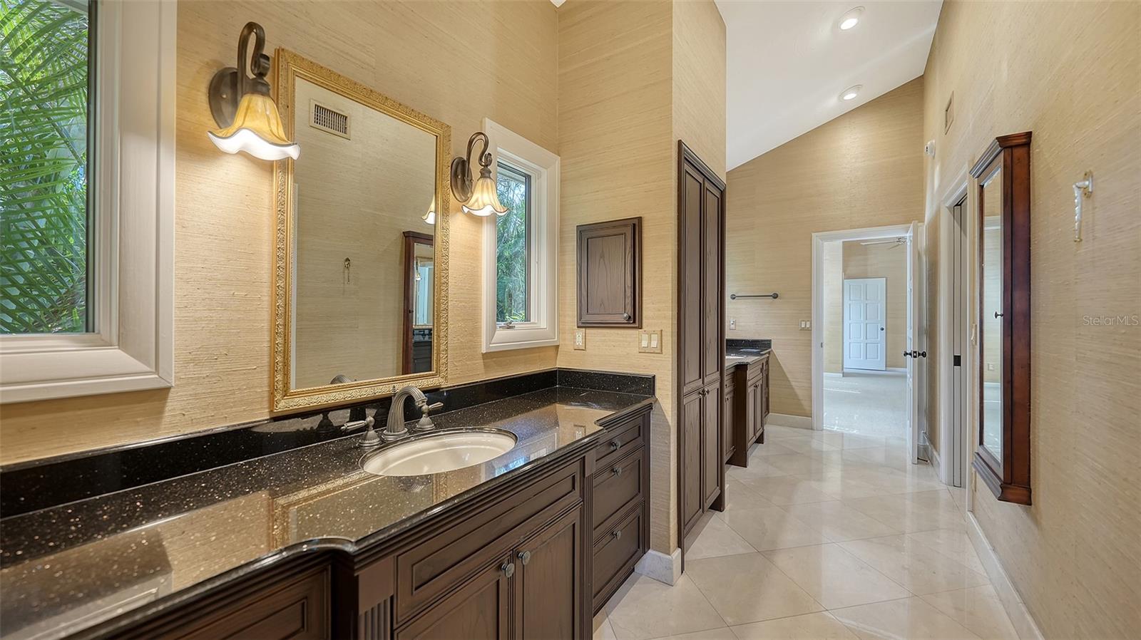 KIMLIRA - Residential