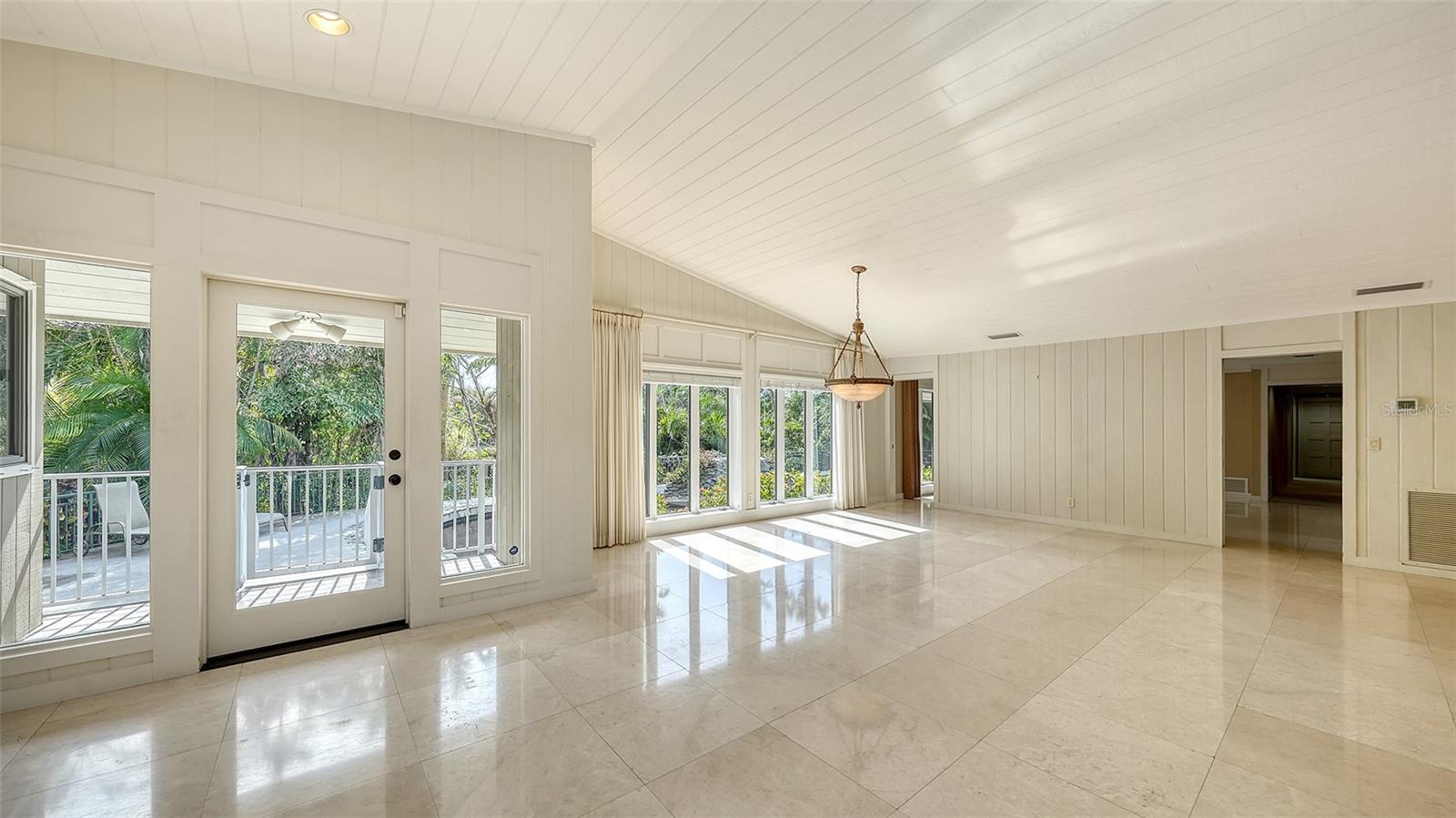 KIMLIRA - Residential