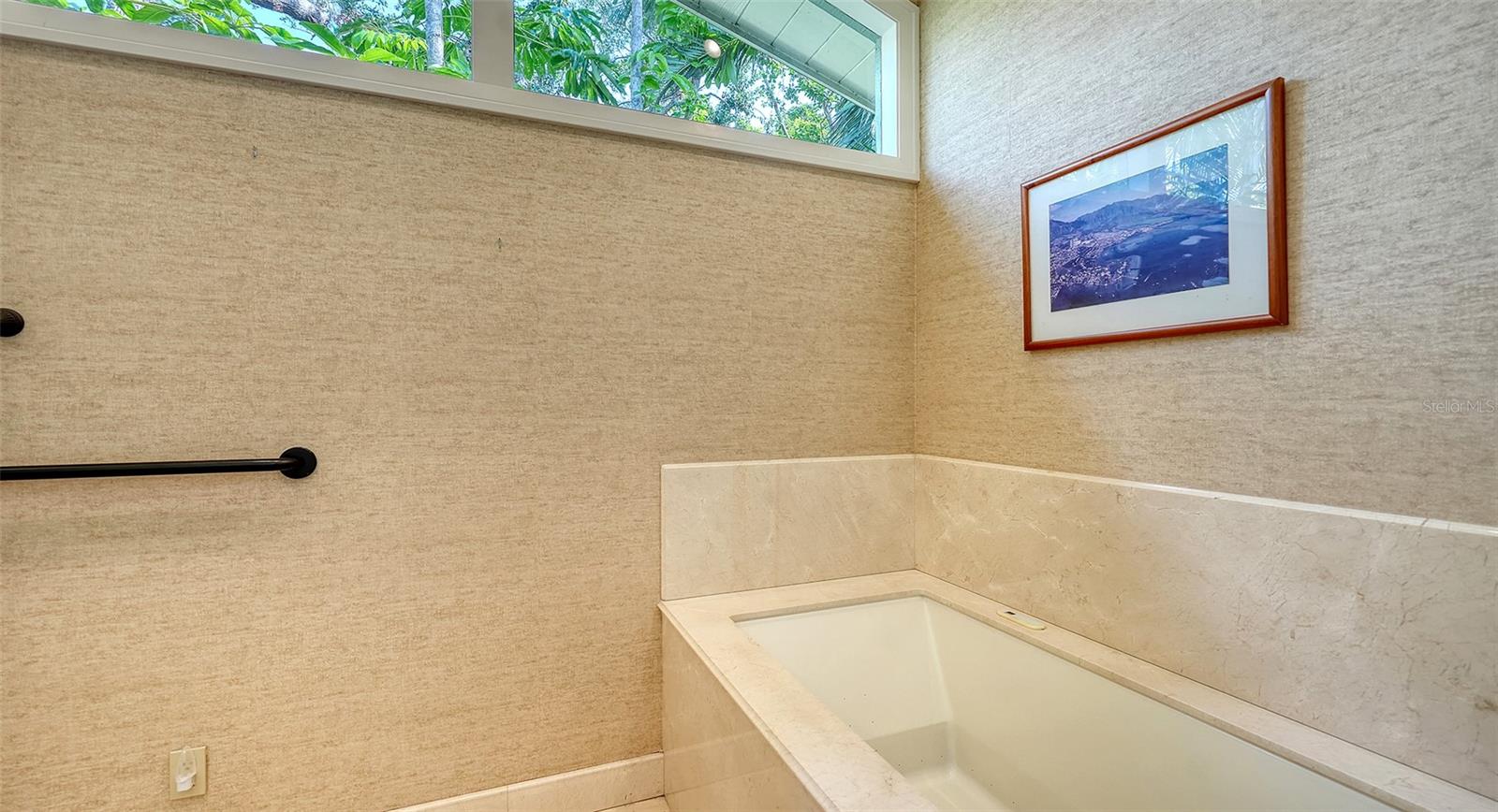 KIMLIRA - Residential