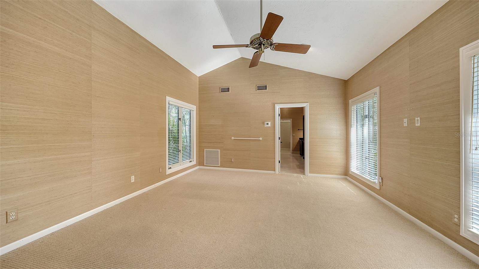 KIMLIRA - Residential