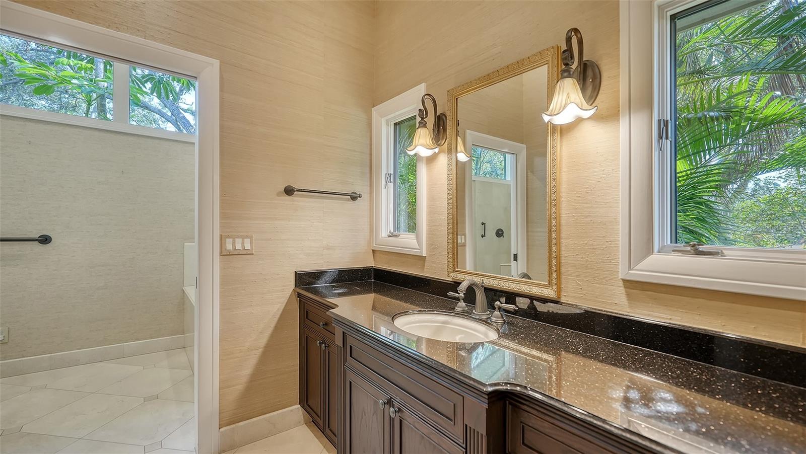 KIMLIRA - Residential