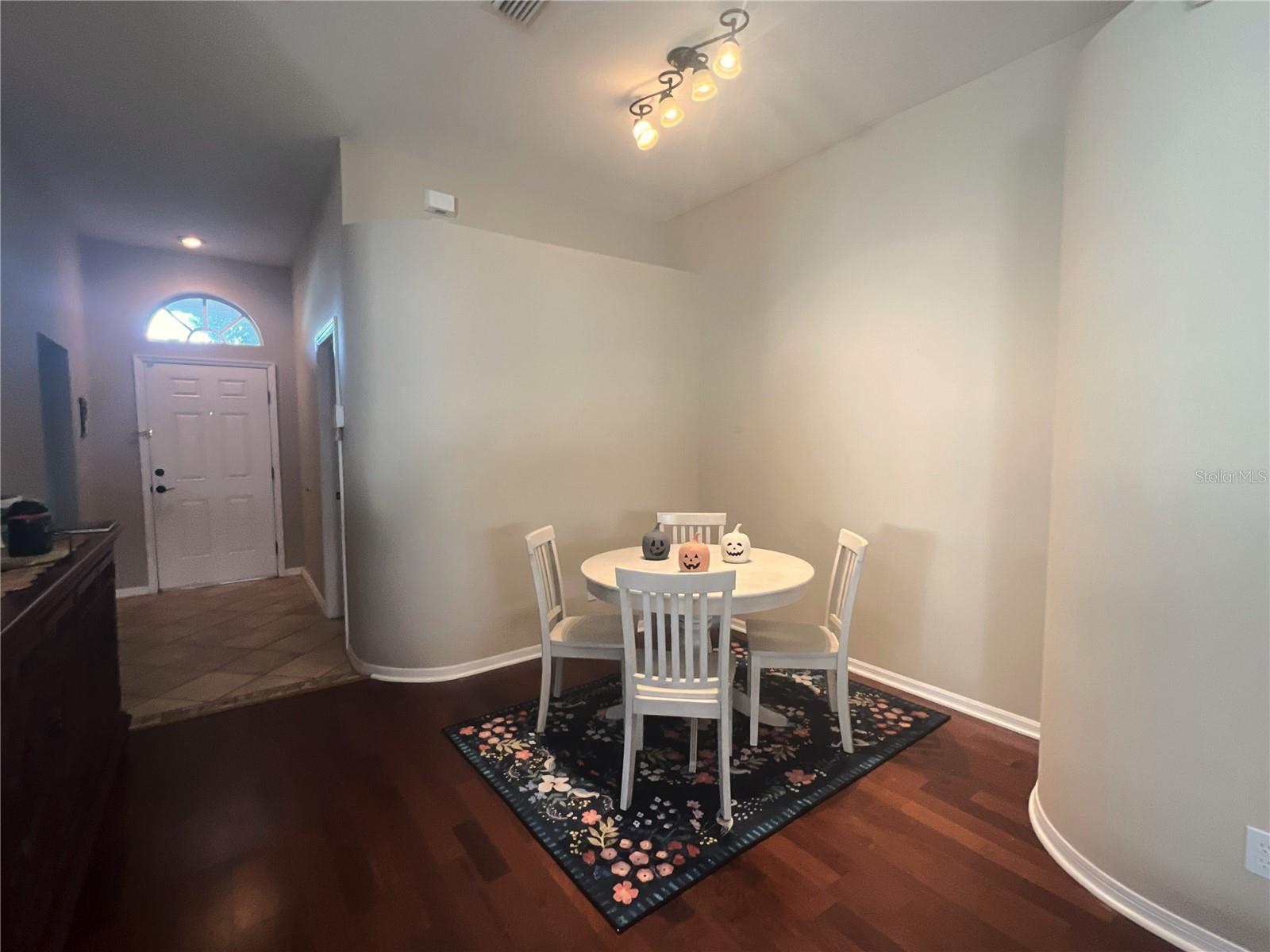LAKE SHORE RANCH PH II B - Residential Lease