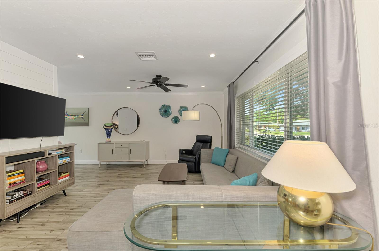 WESTLAKE ESTATES - Residential