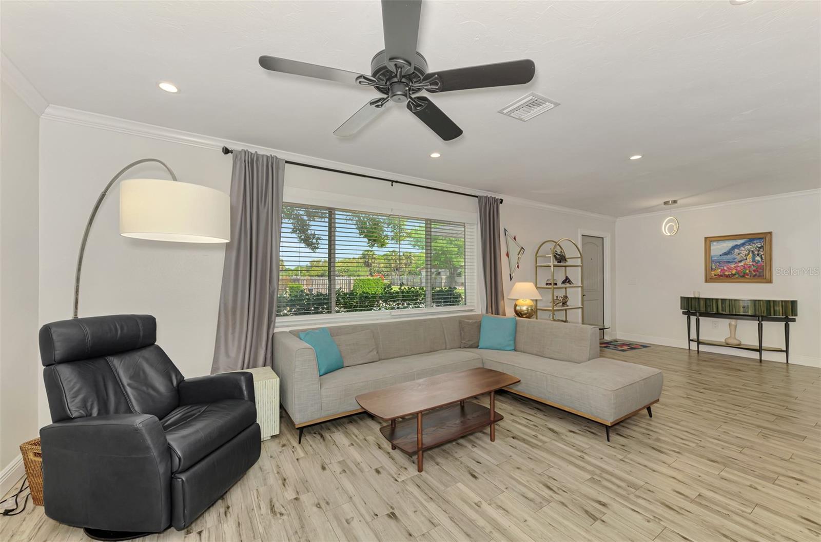 WESTLAKE ESTATES - Residential