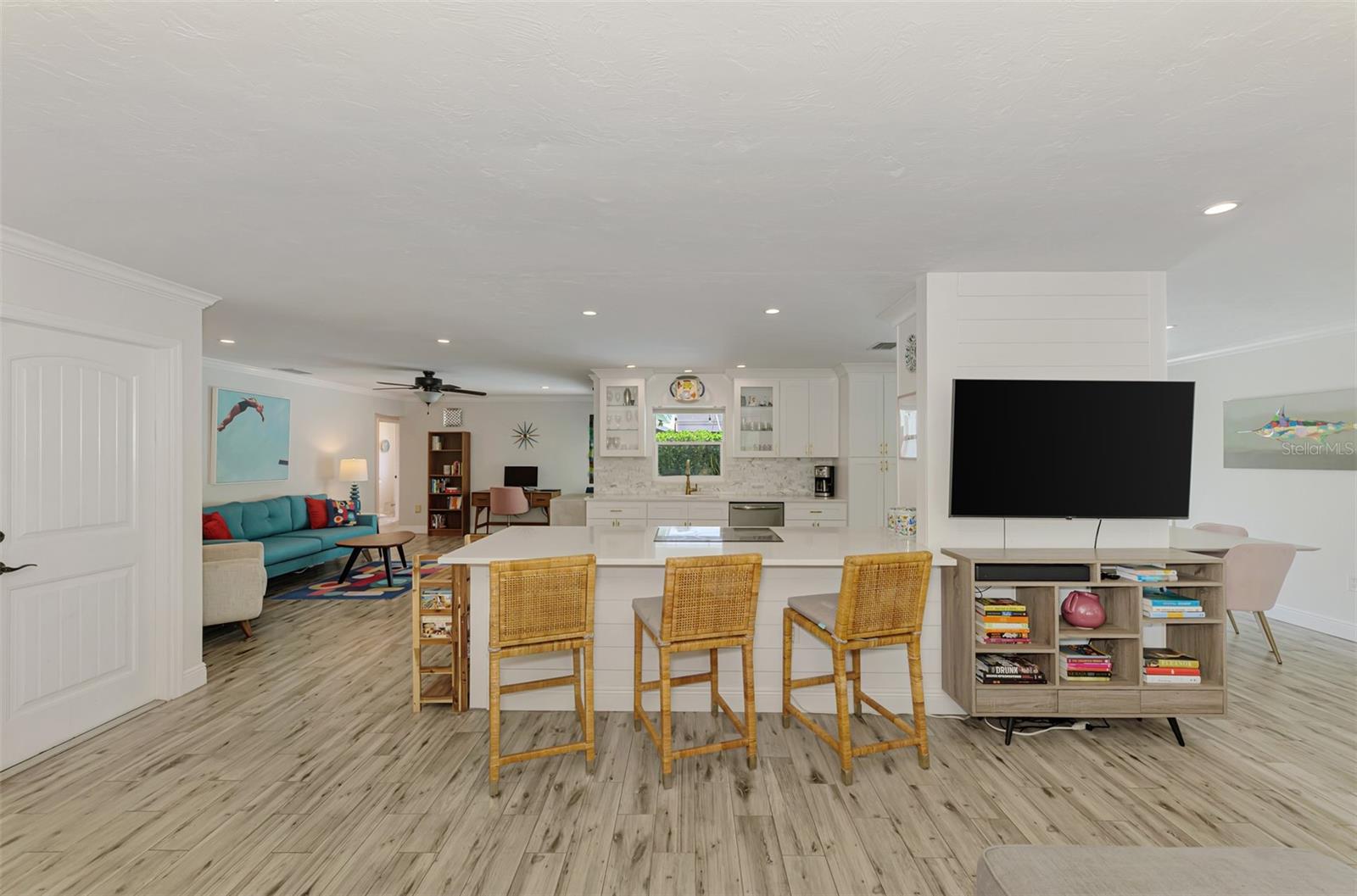 WESTLAKE ESTATES - Residential