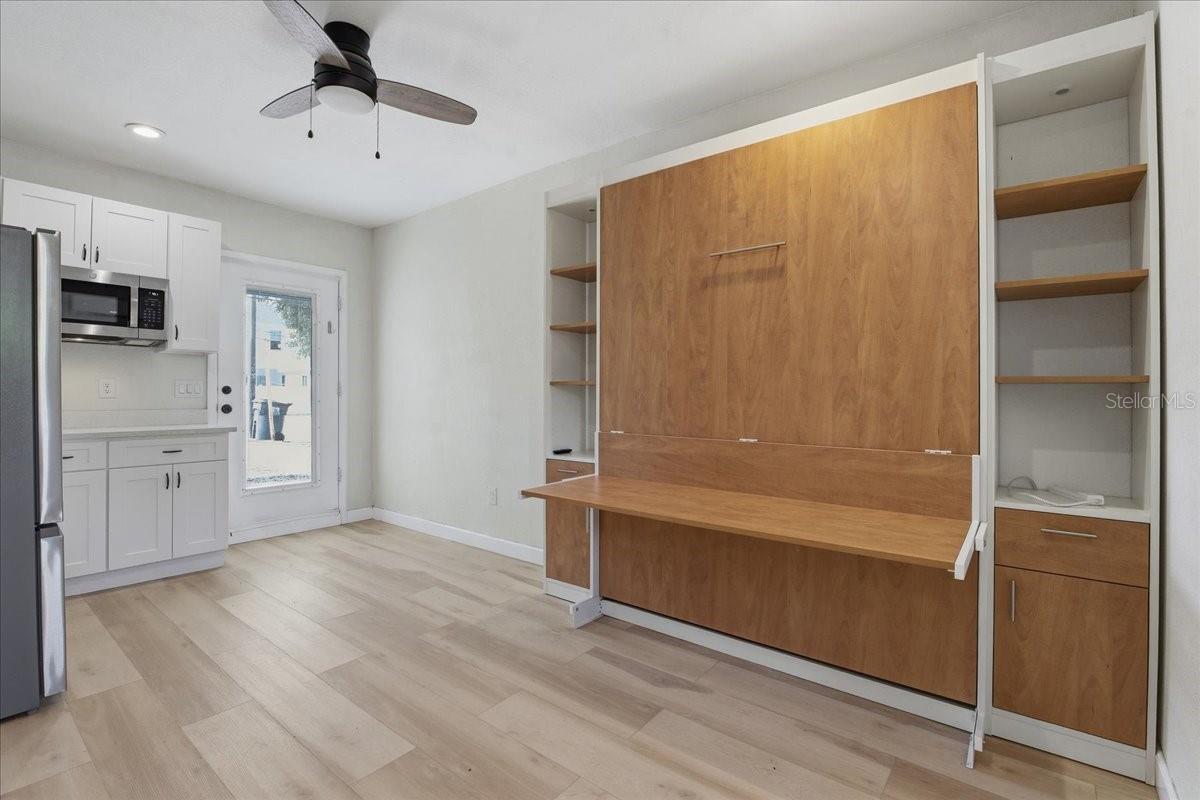 EUCLID GROVE - Residential