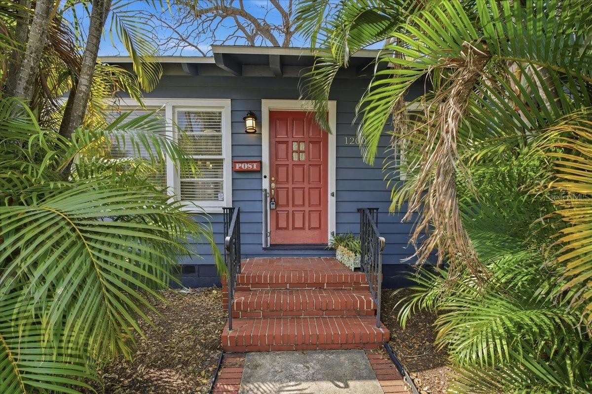 EUCLID GROVE - Residential