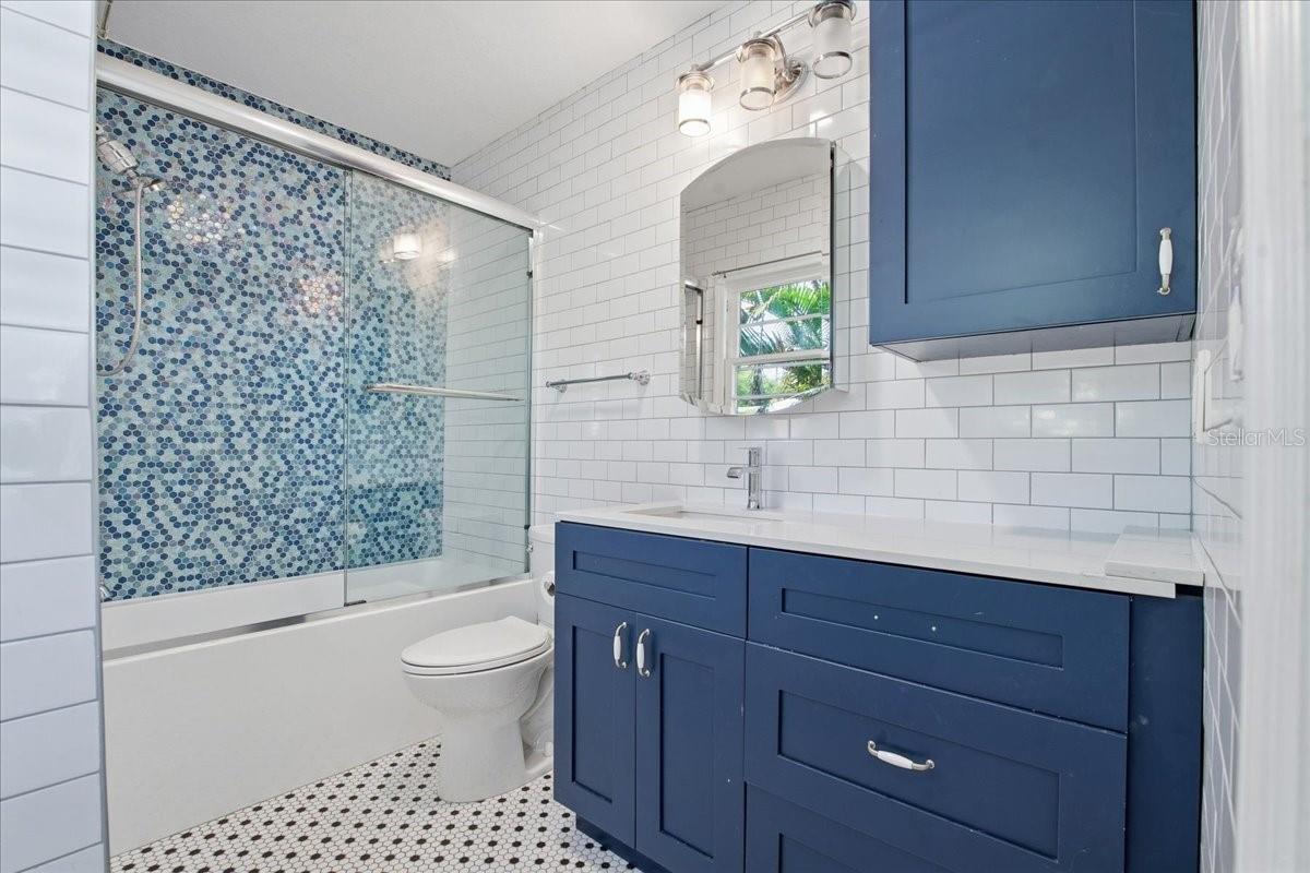 EUCLID GROVE - Residential