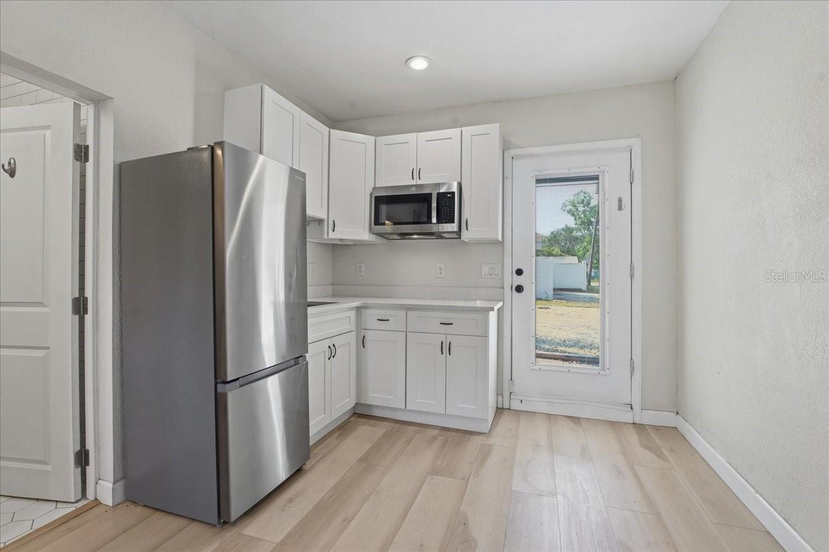 EUCLID GROVE - Residential