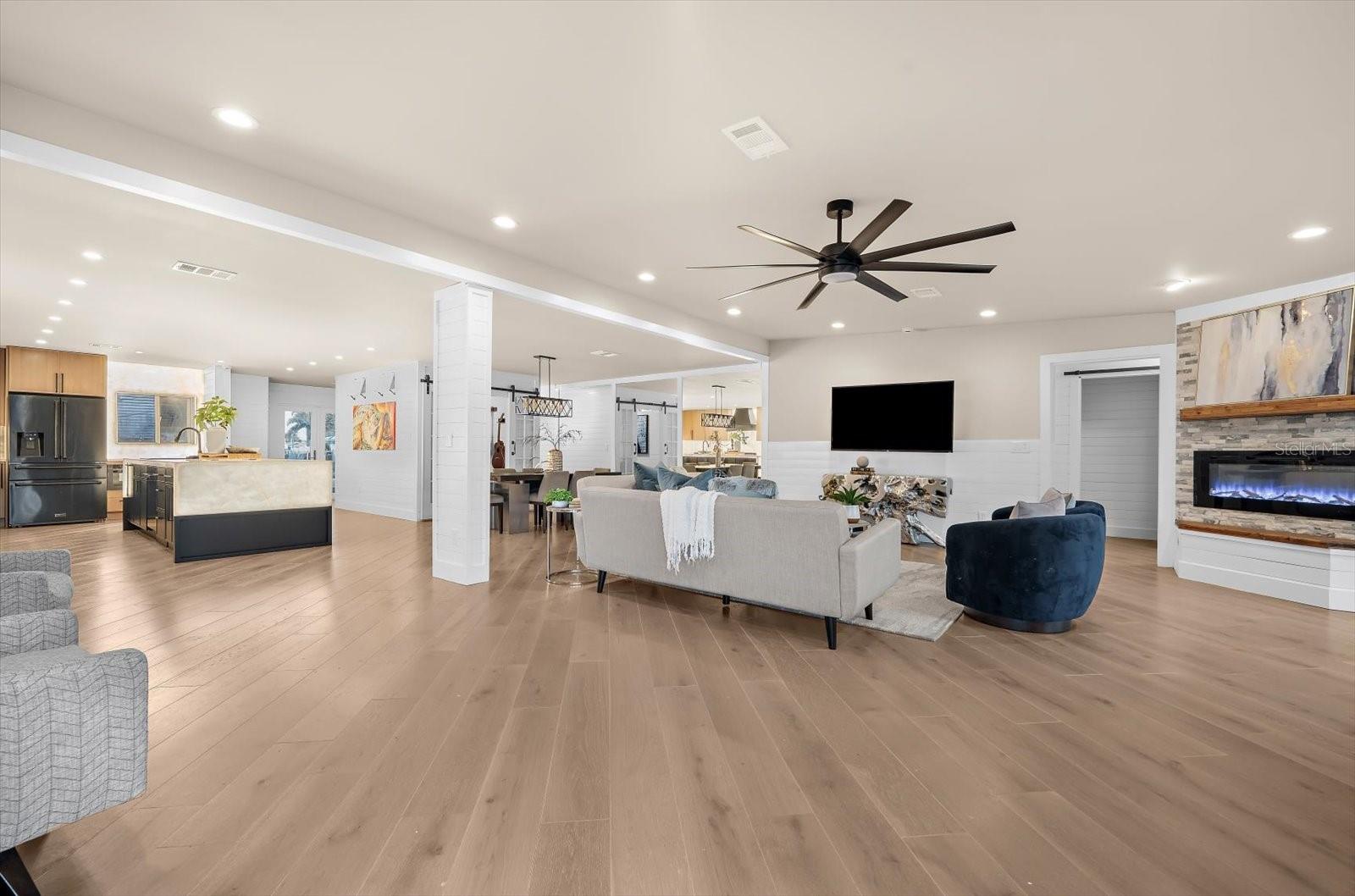 ISLAND ESTATES OF CLEARWATER - Residential