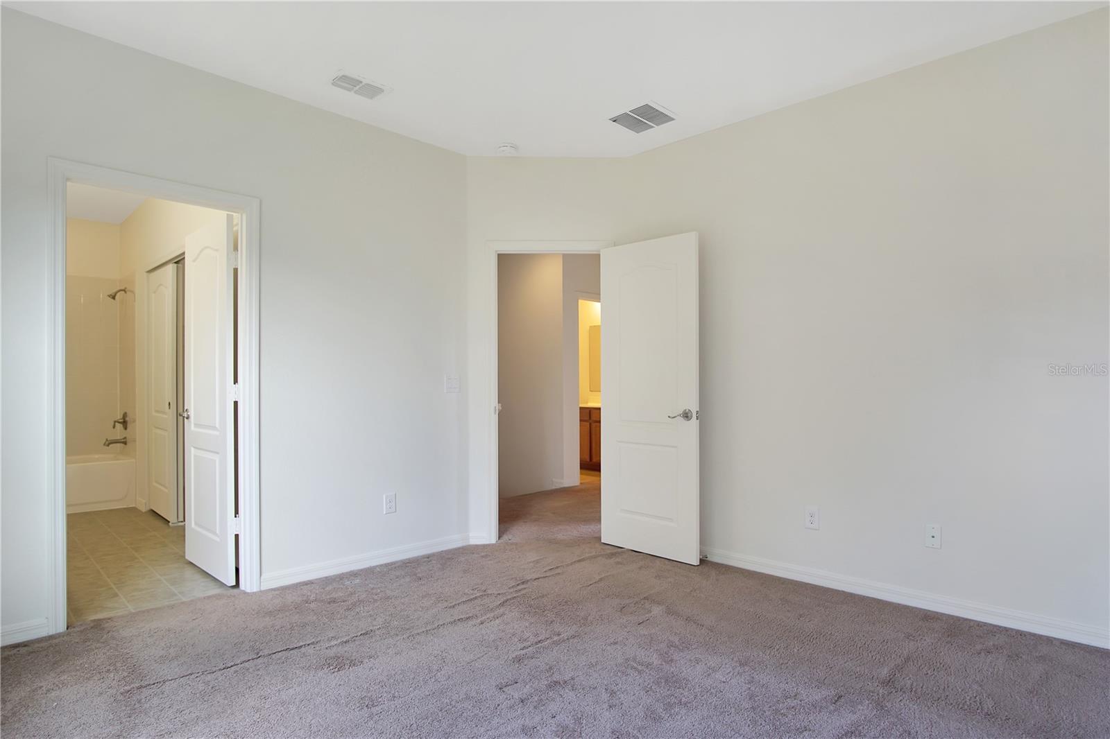 TUSCANY PRESERVE PH 03 - Residential Lease