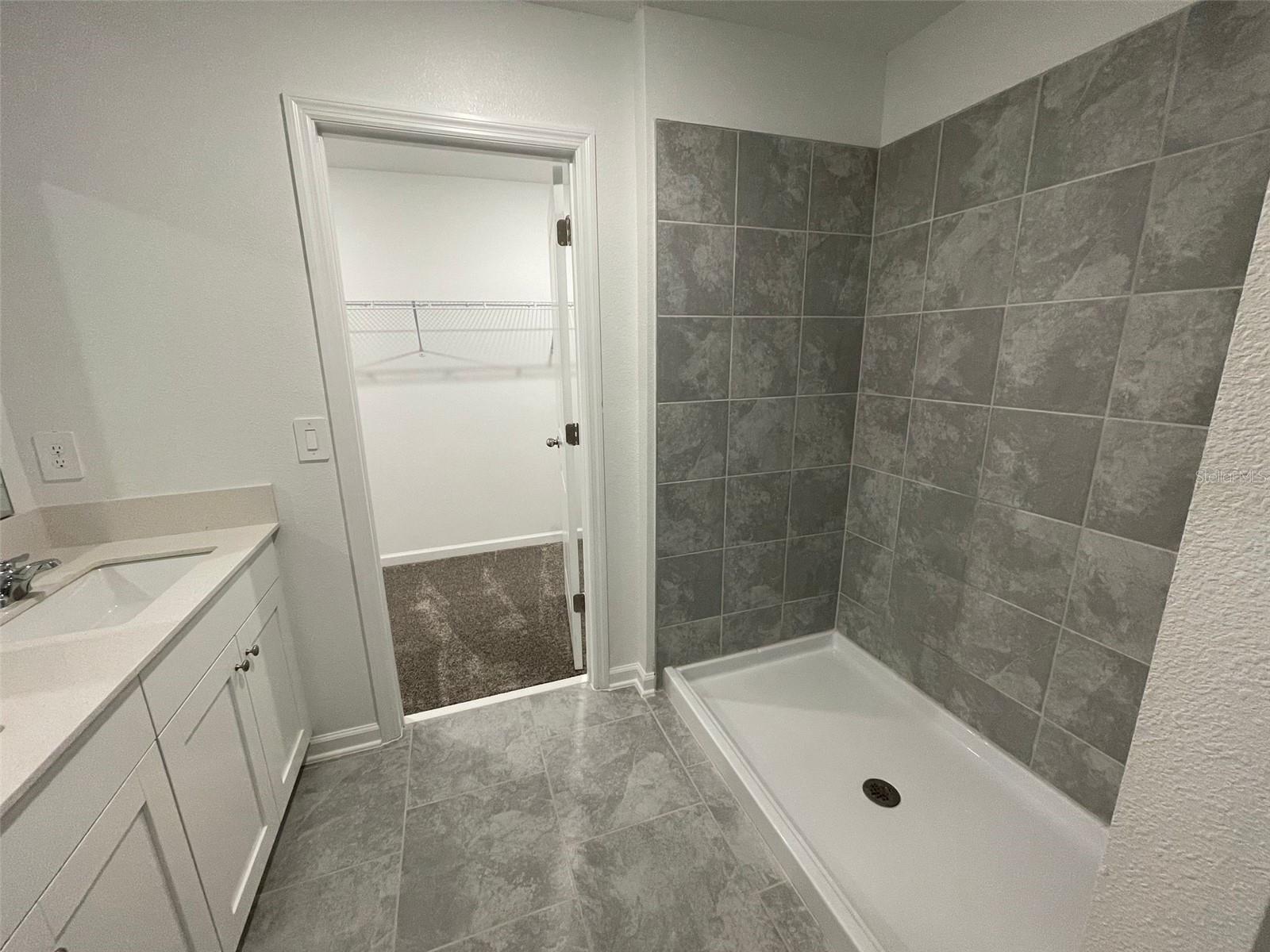 LAWSON DUNES 40'S - Residential