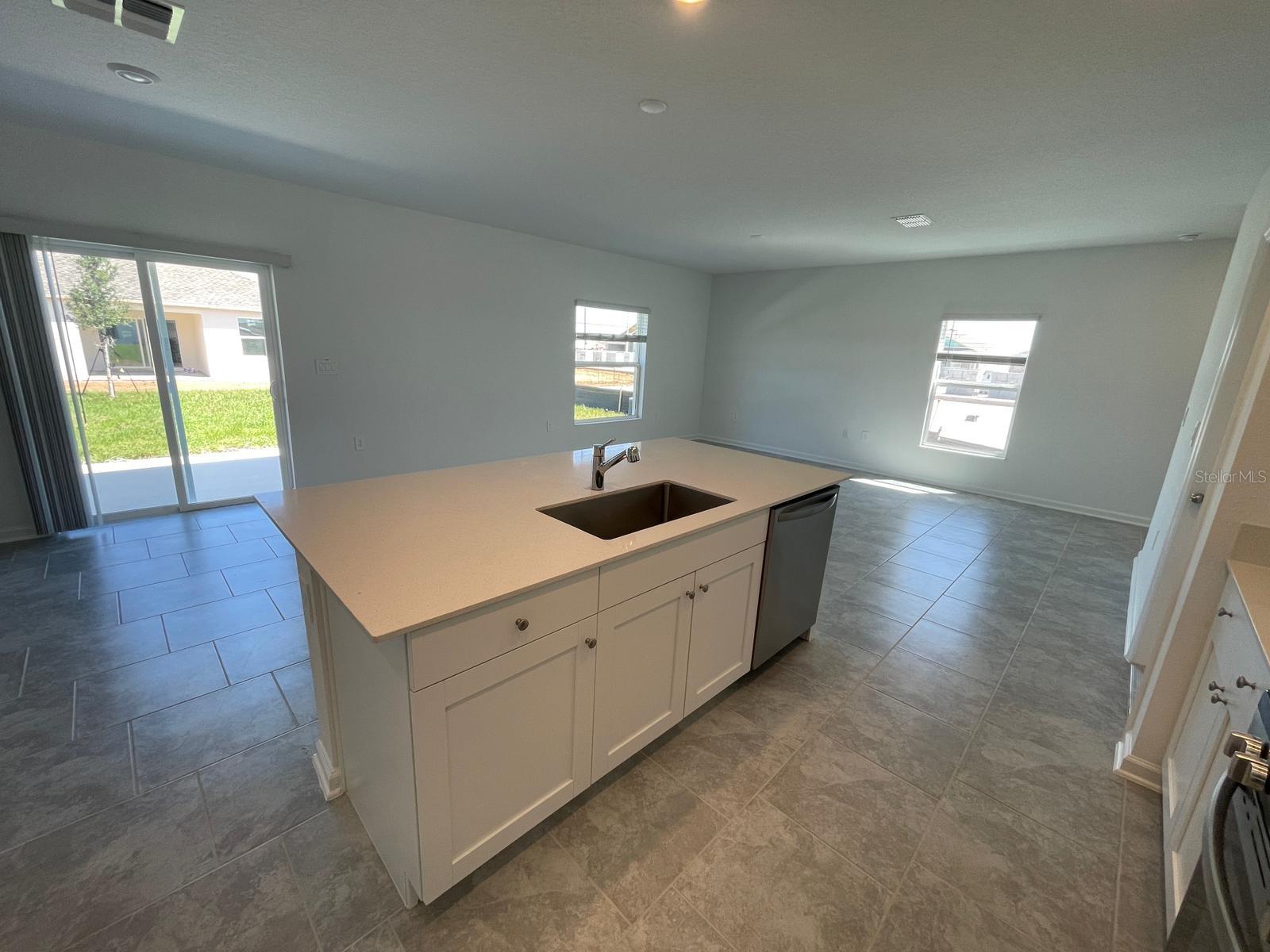 LAWSON DUNES 40'S - Residential