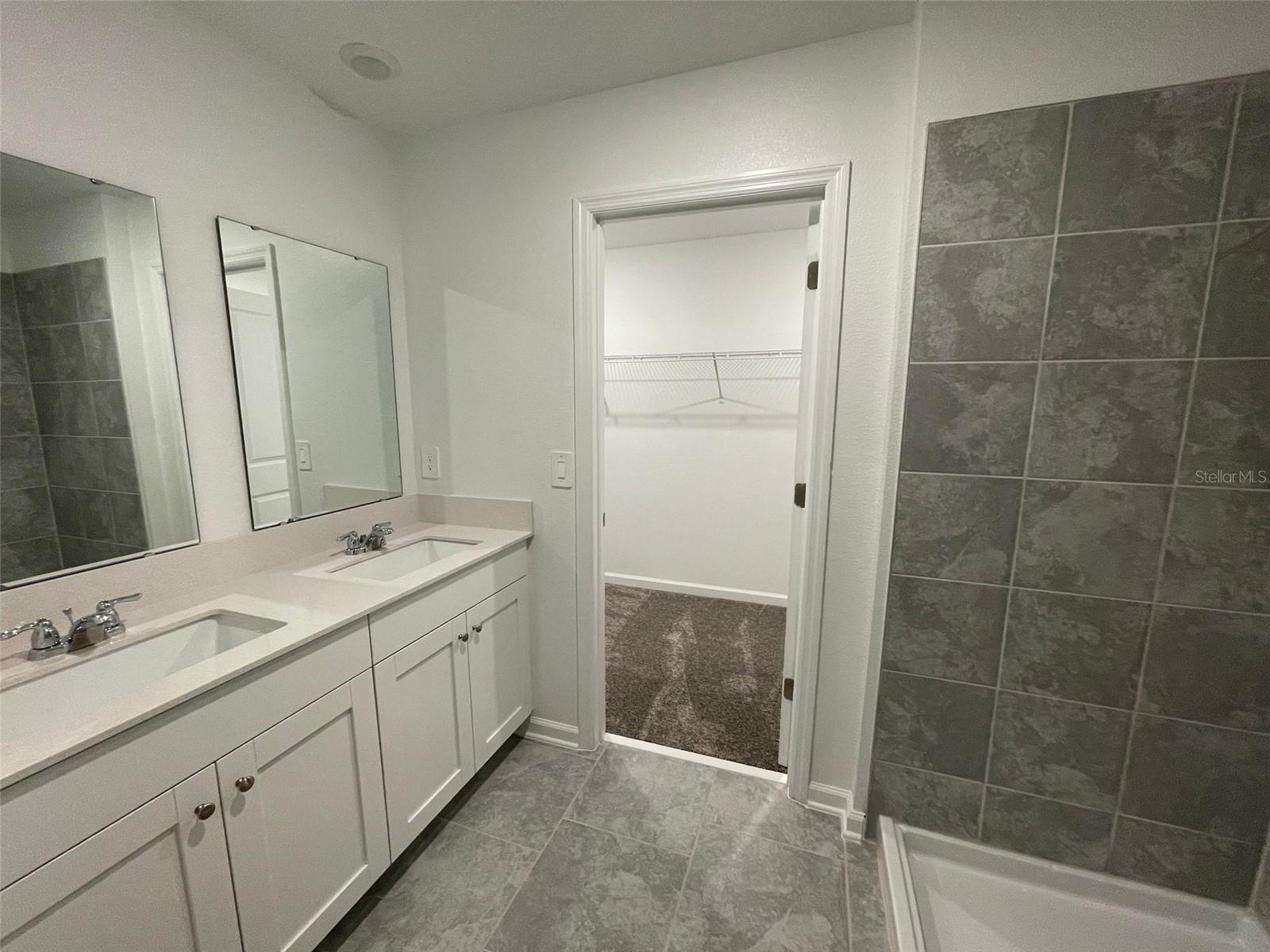 LAWSON DUNES 40'S - Residential