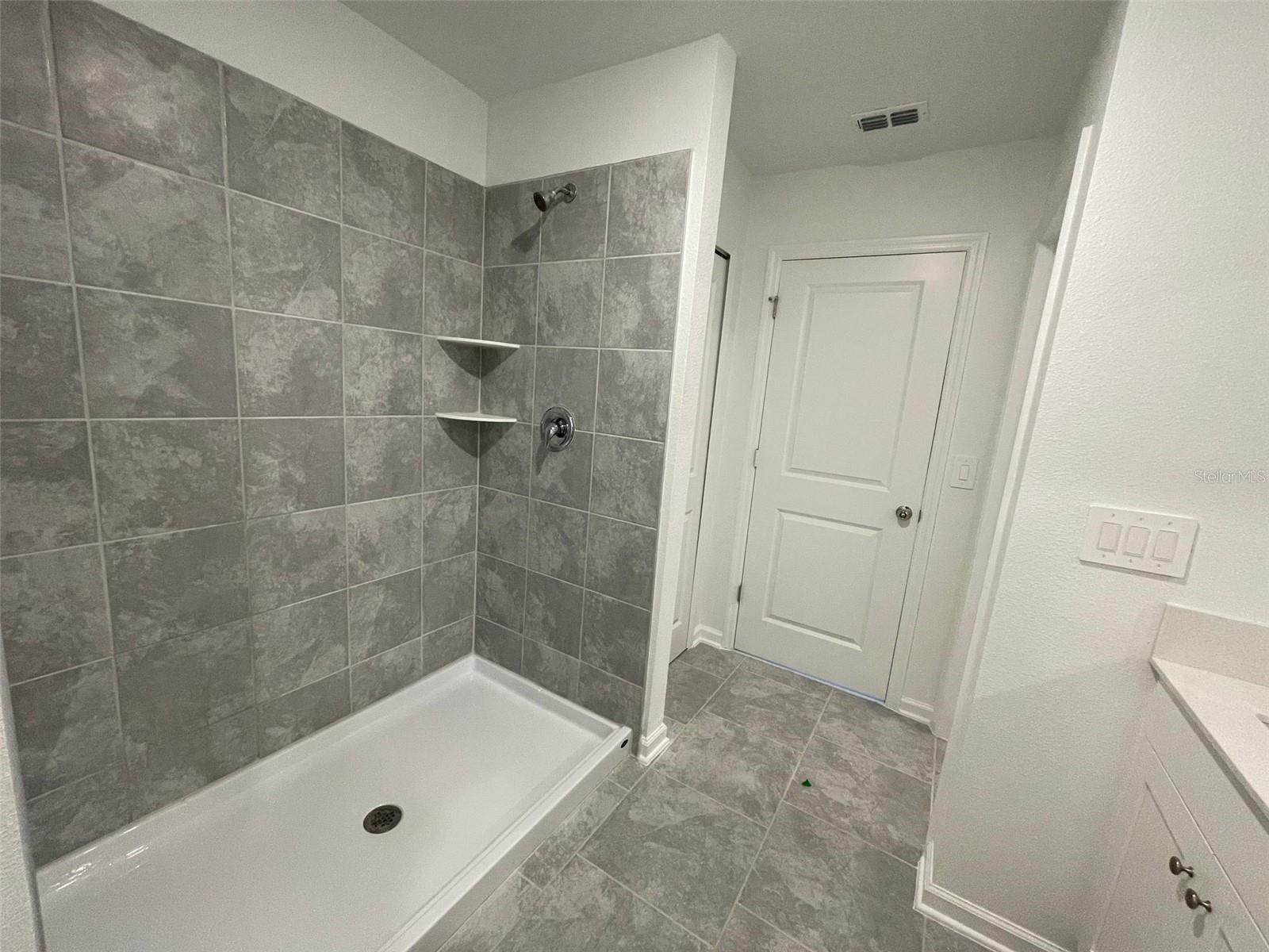 LAWSON DUNES 40'S - Residential