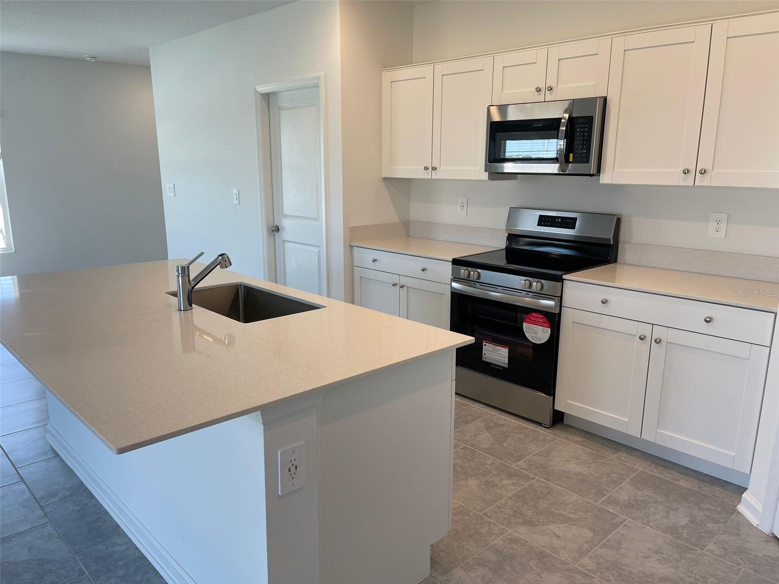 LAWSON DUNES 40'S - Residential