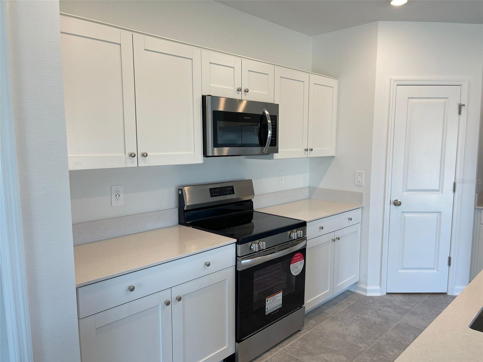 LAWSON DUNES 40'S - Residential