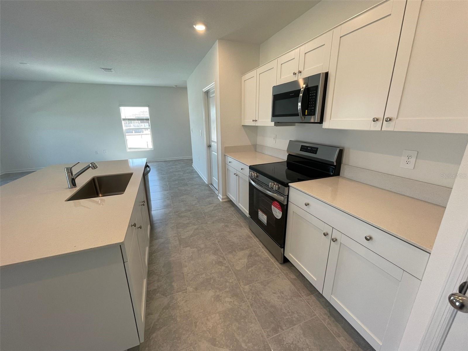 LAWSON DUNES 40'S - Residential