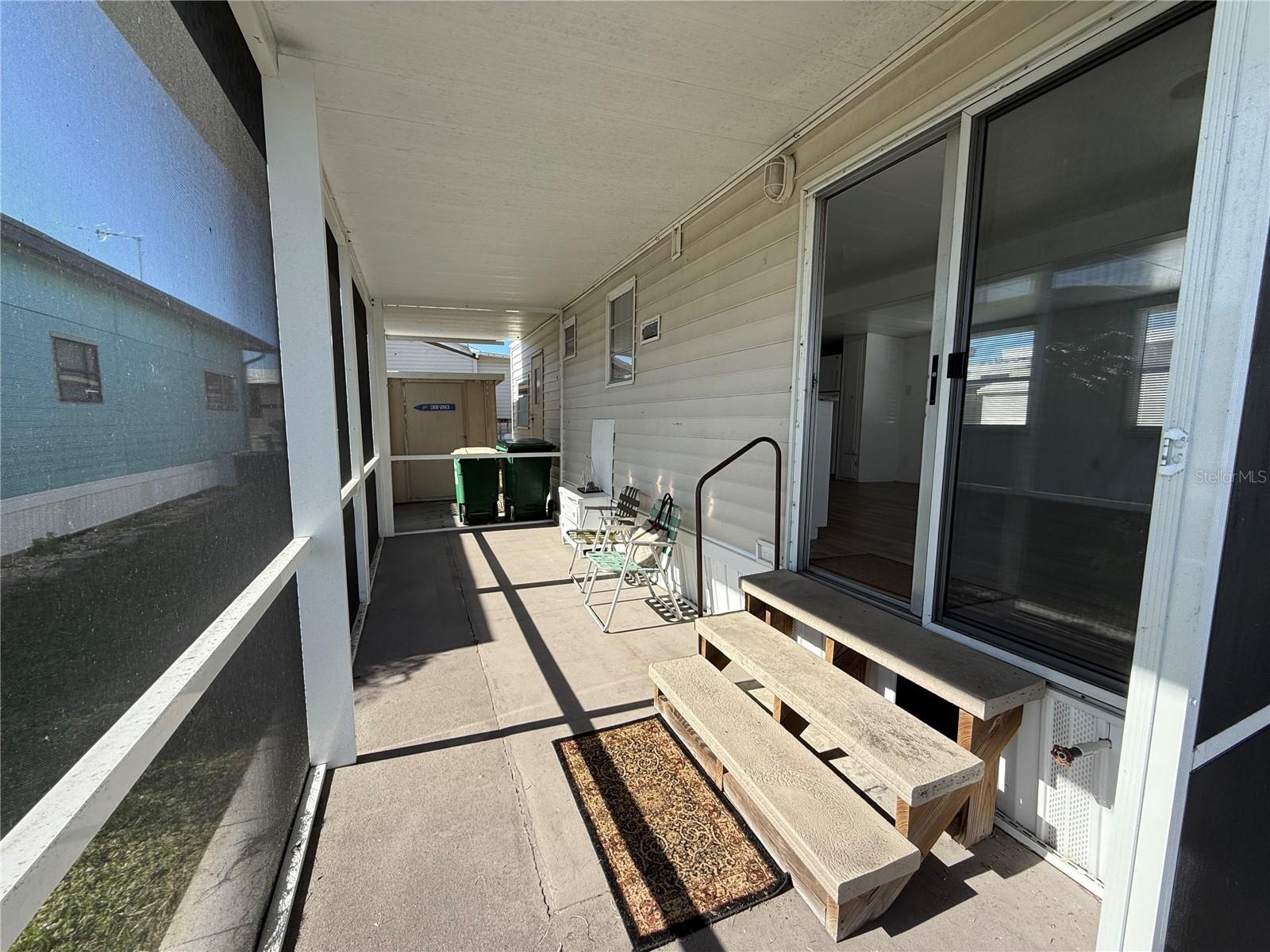 HOLIDAY TRAVEL PARK ENGLEWOOD - Residential