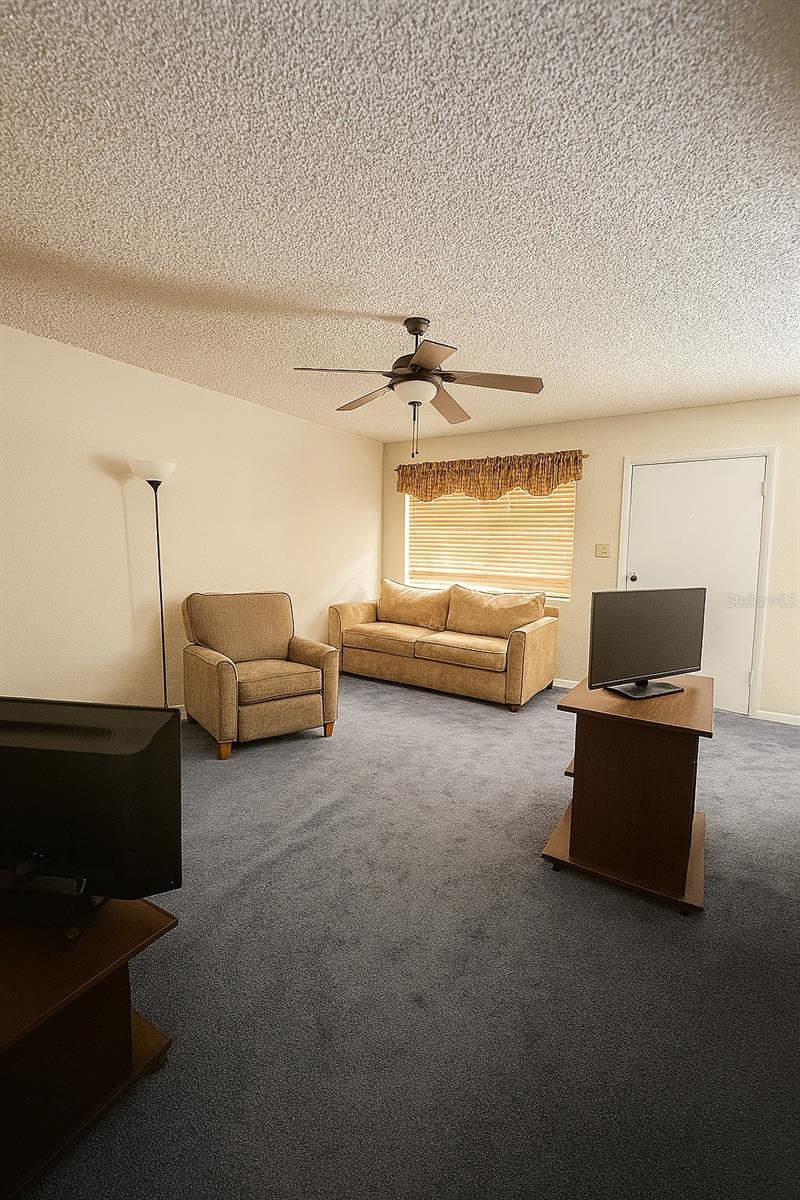 BRETTON WOODS - Residential