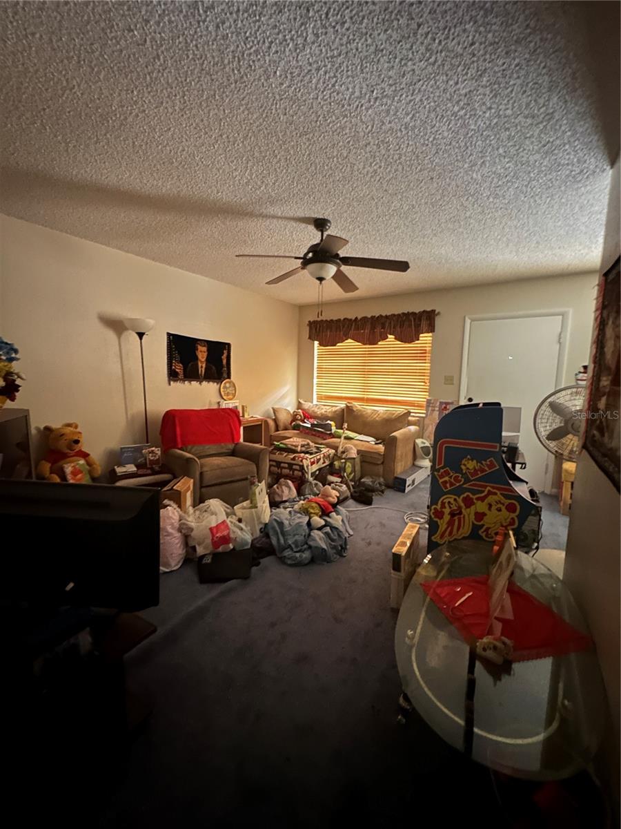 BRETTON WOODS - Residential