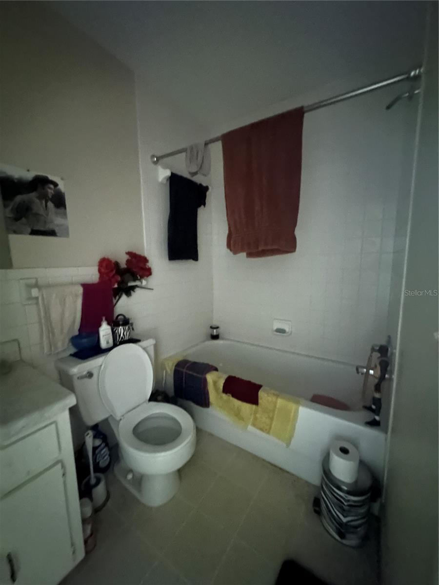BRETTON WOODS - Residential