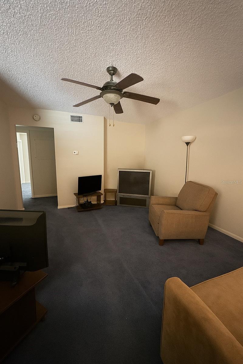 BRETTON WOODS - Residential